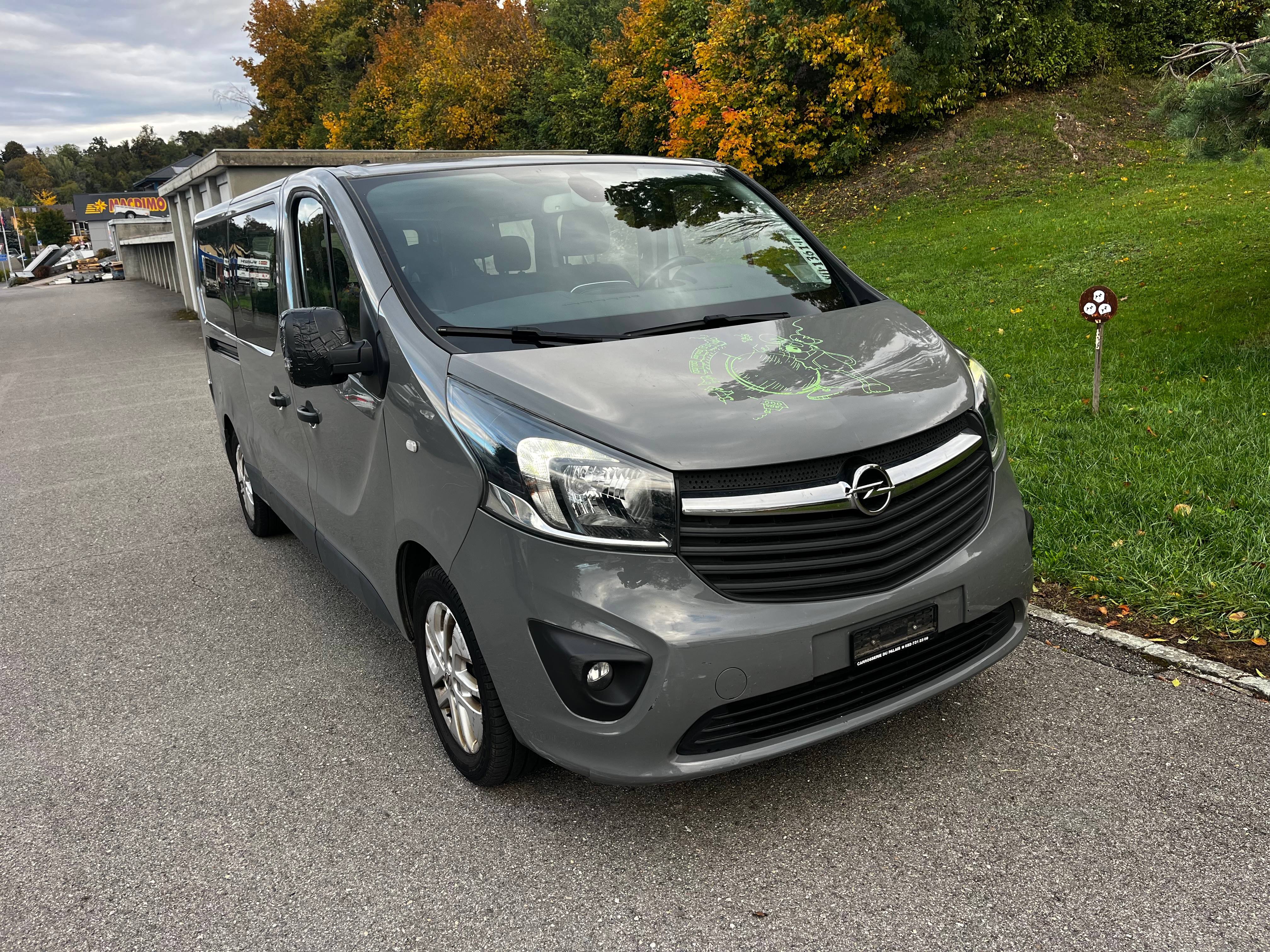 Car photo