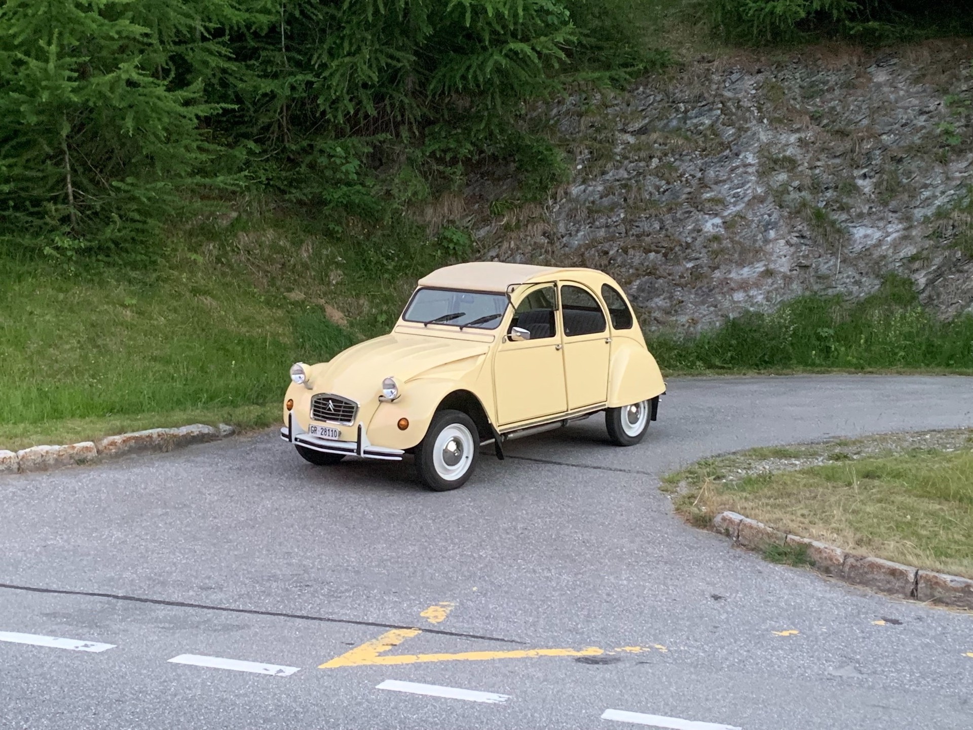 CITROEN 2CV6-image-5