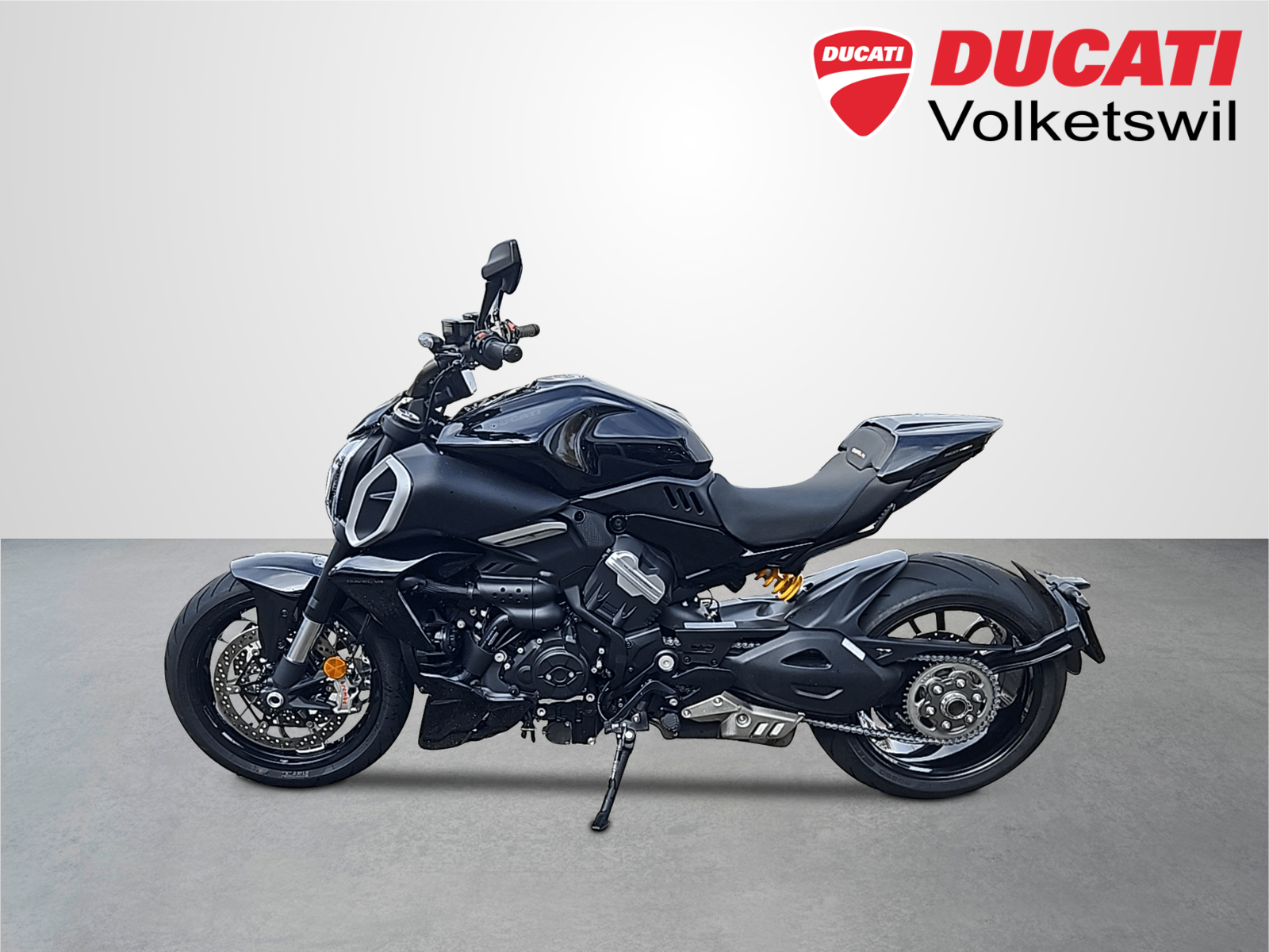 DUCATI Diavel V4-showroom-element-2