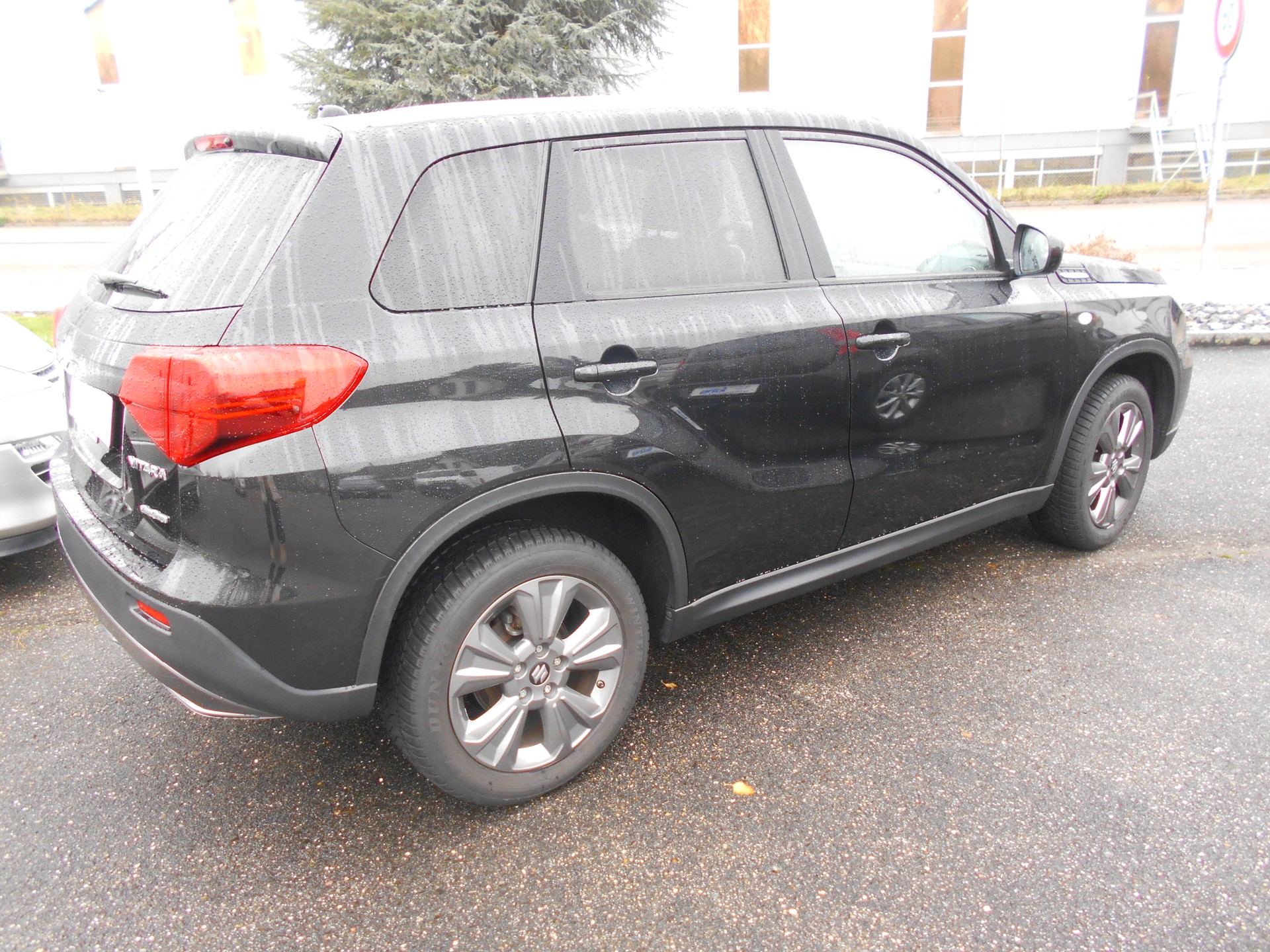 SUZUKI Vitara 1.0 TOP UNICO. ALLRAD TOP 4x4-image-1
