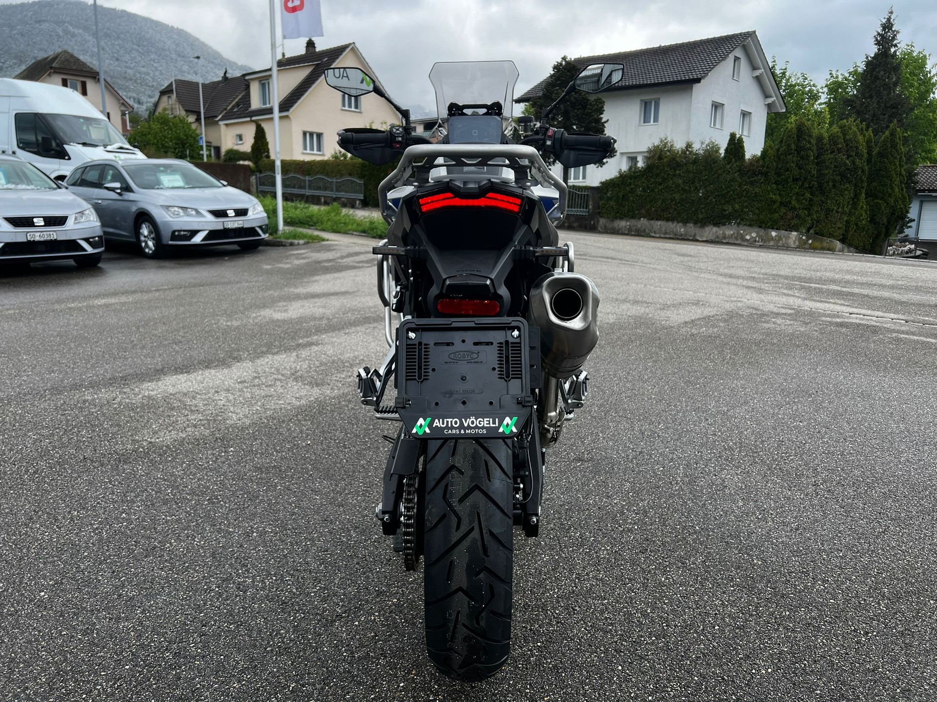VOGE 900 DSX Adventure 35kw oder 70kw-showroom-element-3