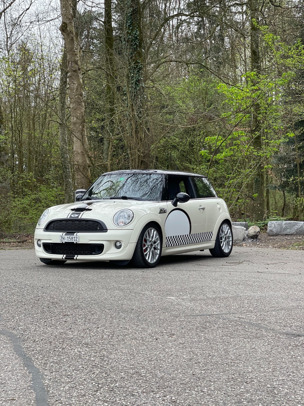 MINI Mini Cooper S-image-13