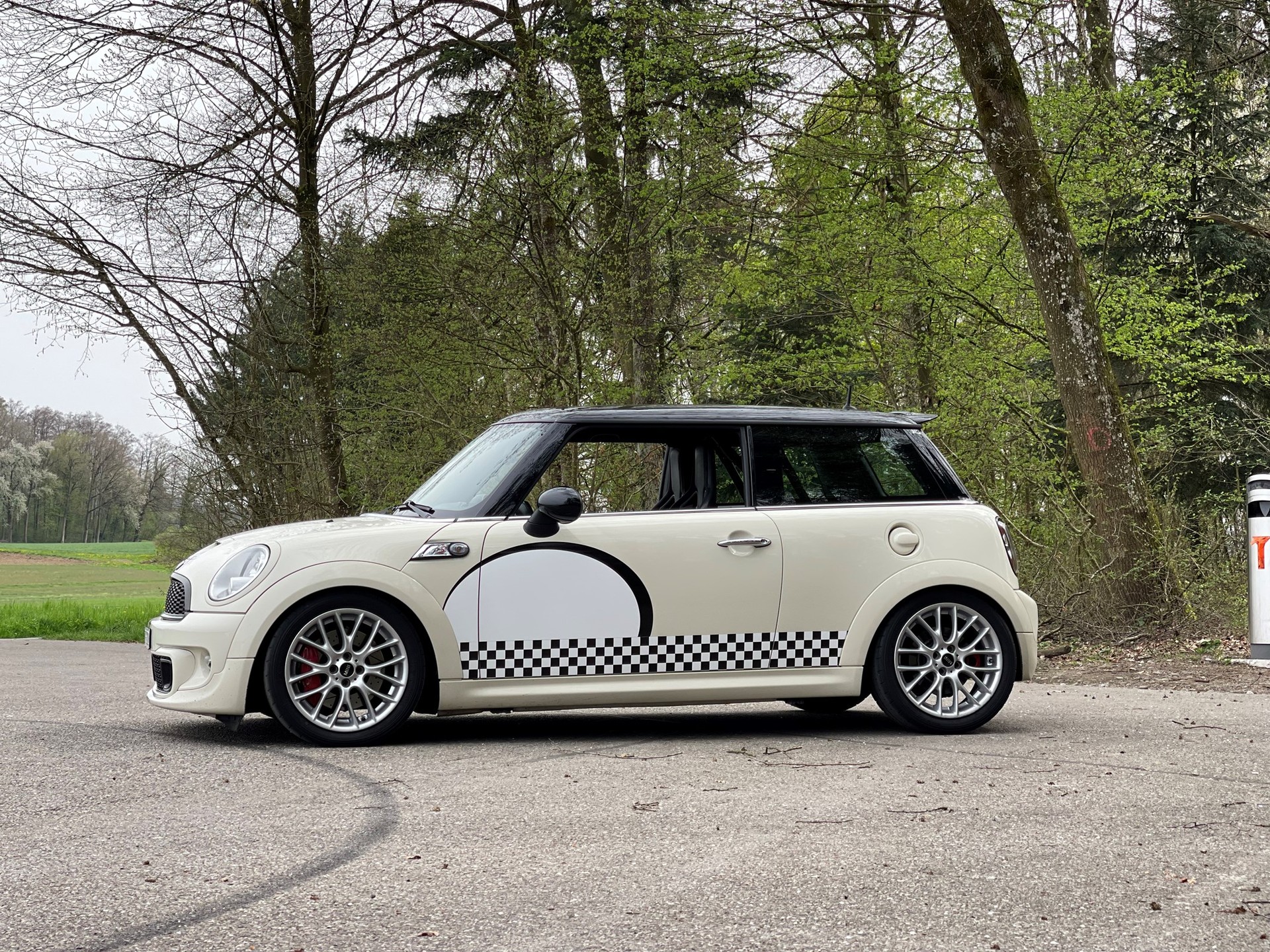 MINI Mini Cooper S-image-2