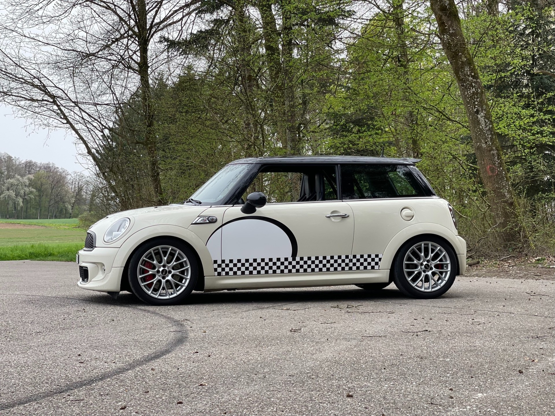 MINI Mini Cooper S-image-19