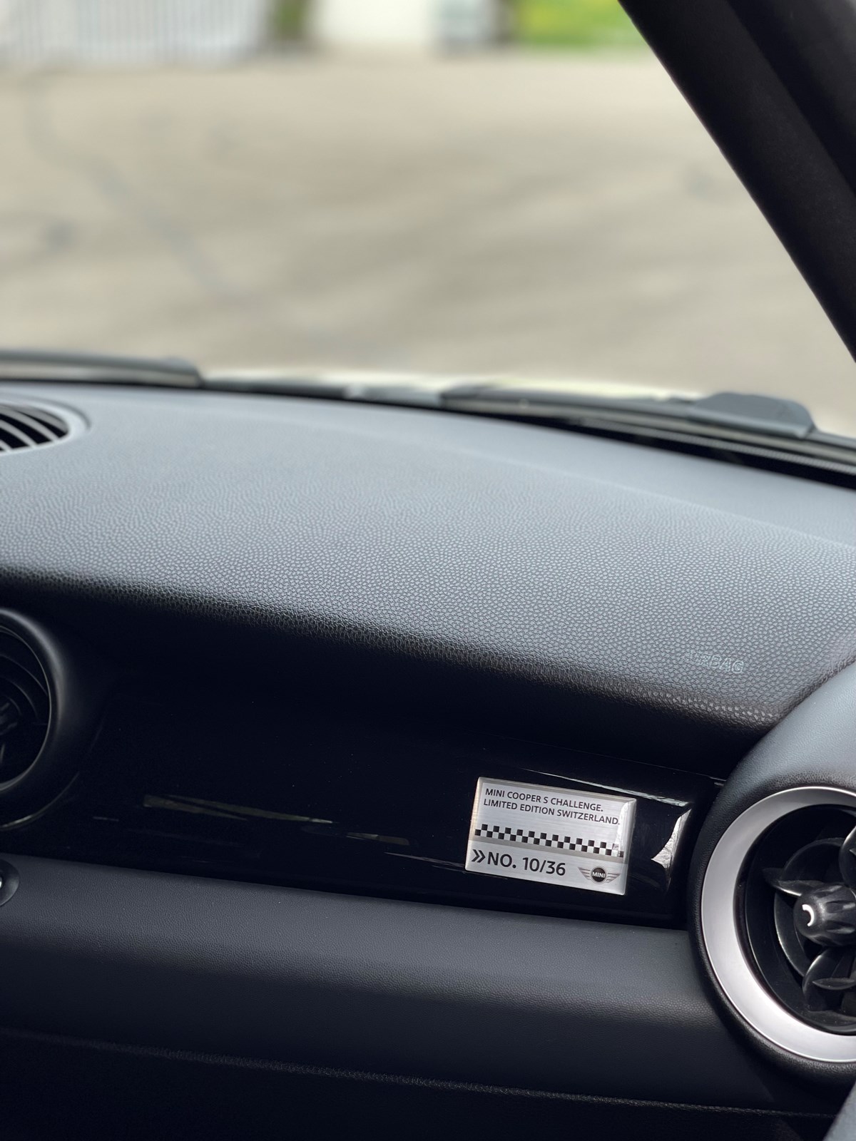 MINI Mini Cooper S-image-3