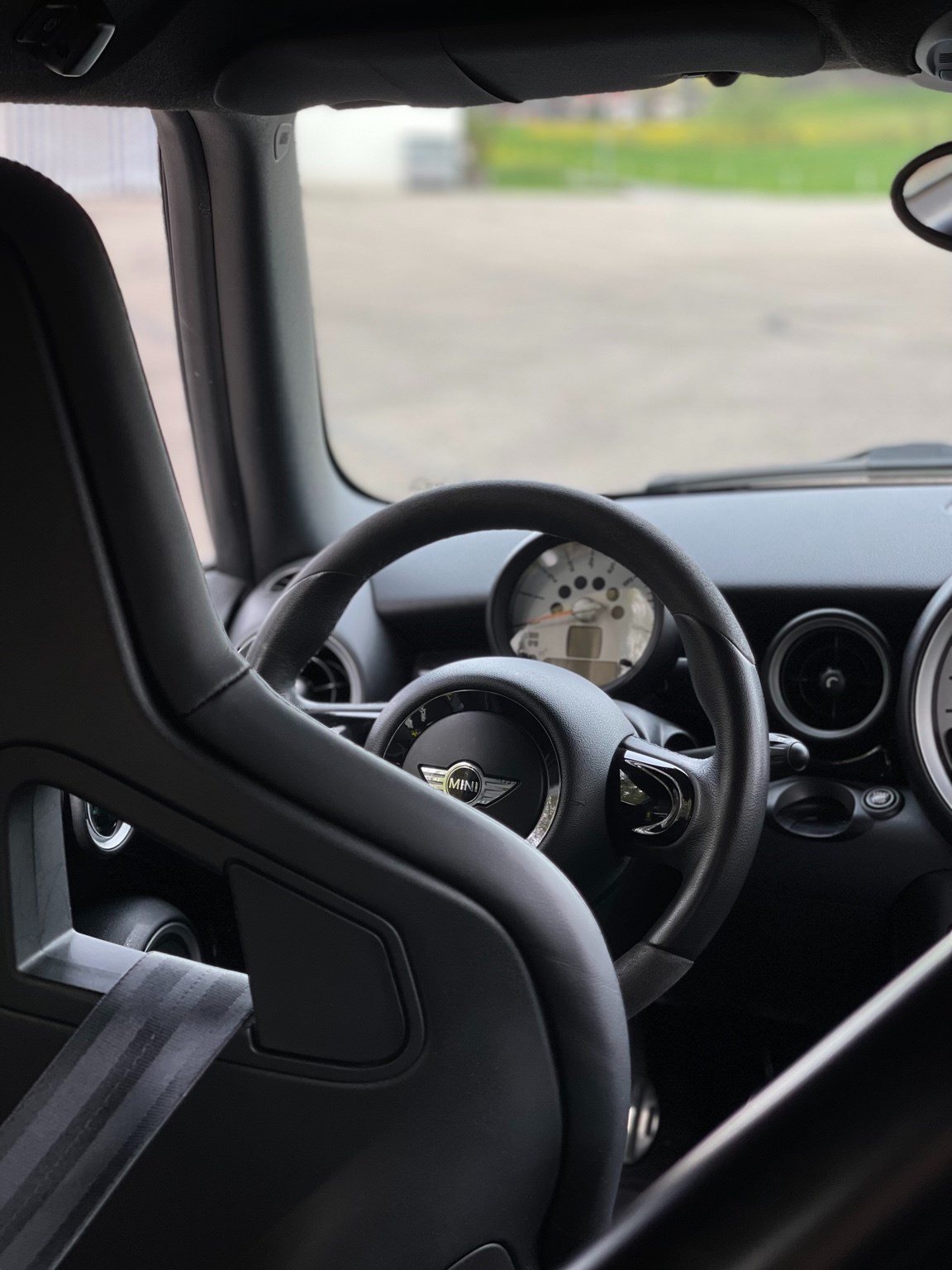 MINI Mini Cooper S-image-6