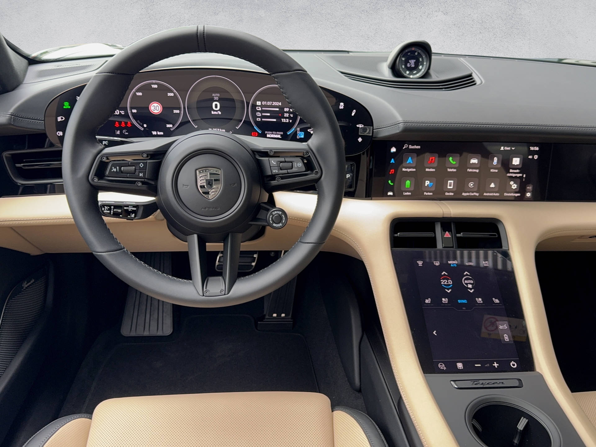 PORSCHE Taycan Cross Turismo Turbo-image-5