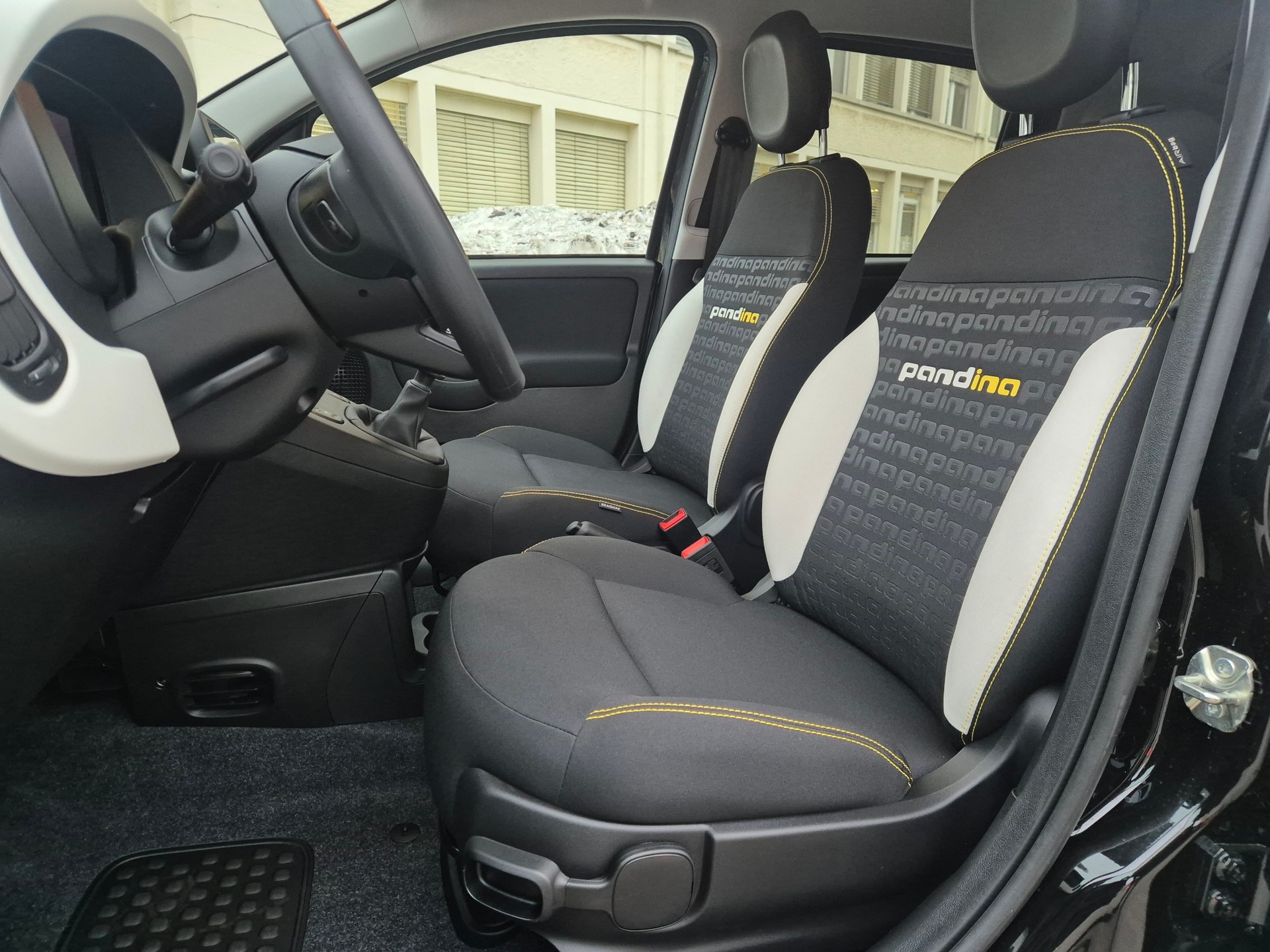 FIAT Panda 1.0 MHEV Cross-image-7