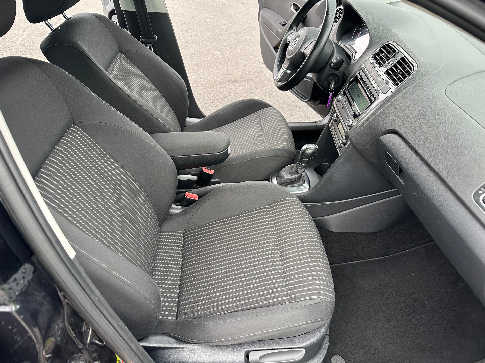 VW Polo 1.2 TSI Trendline DSG-image-28