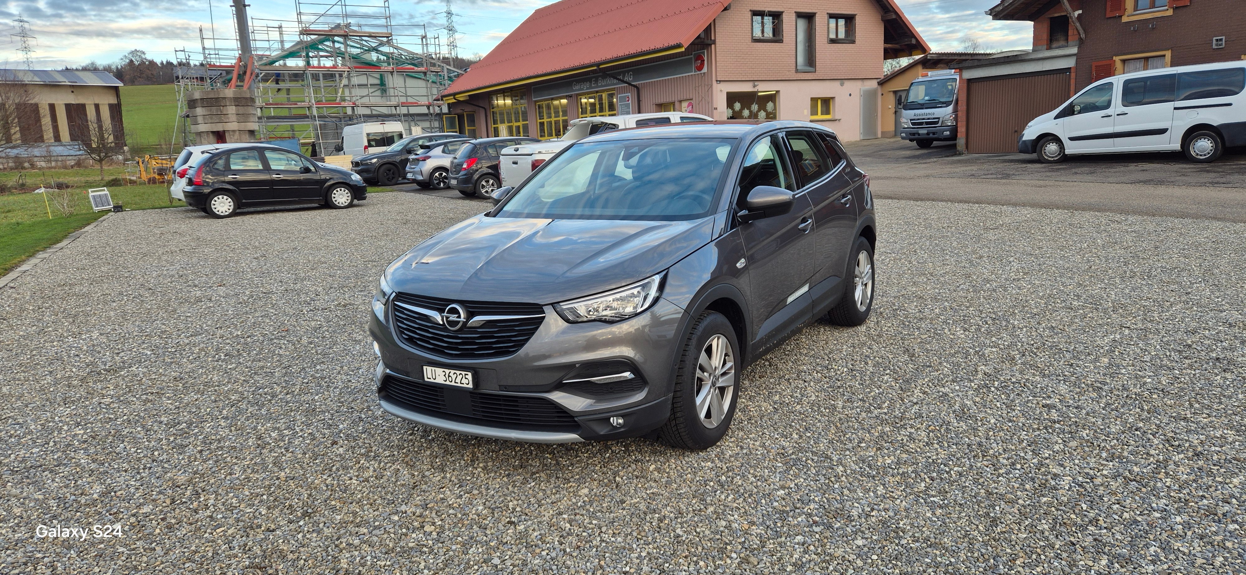 Car photo