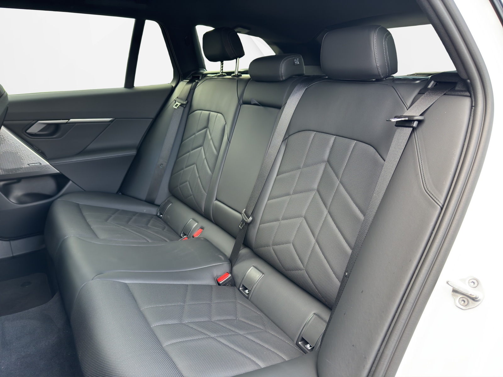 BMW 520d xDr 48V Tour M Sport-image-18