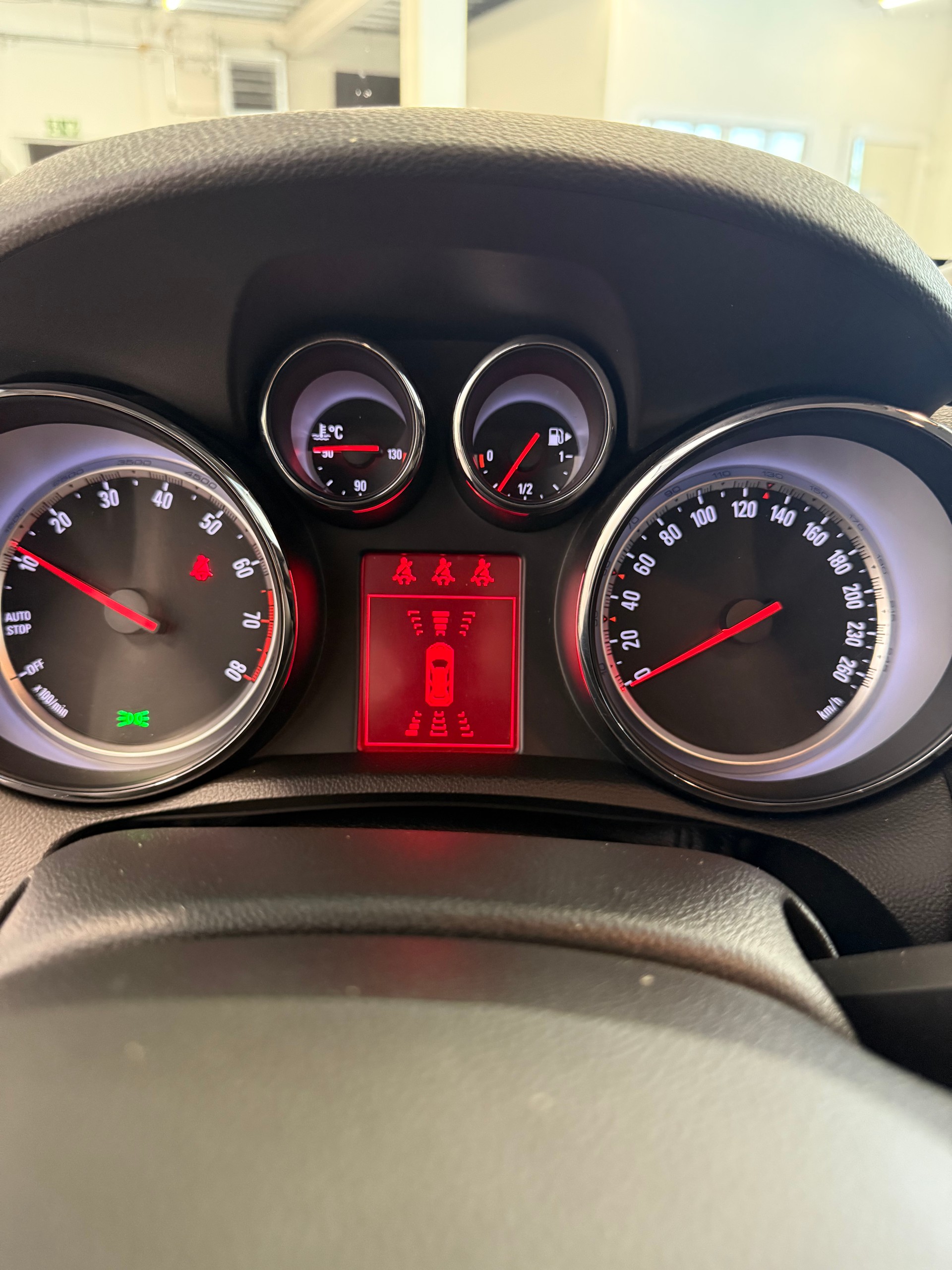 OPEL Mokka 1.4i 16V Turbo Enjoy 4WD-image-12