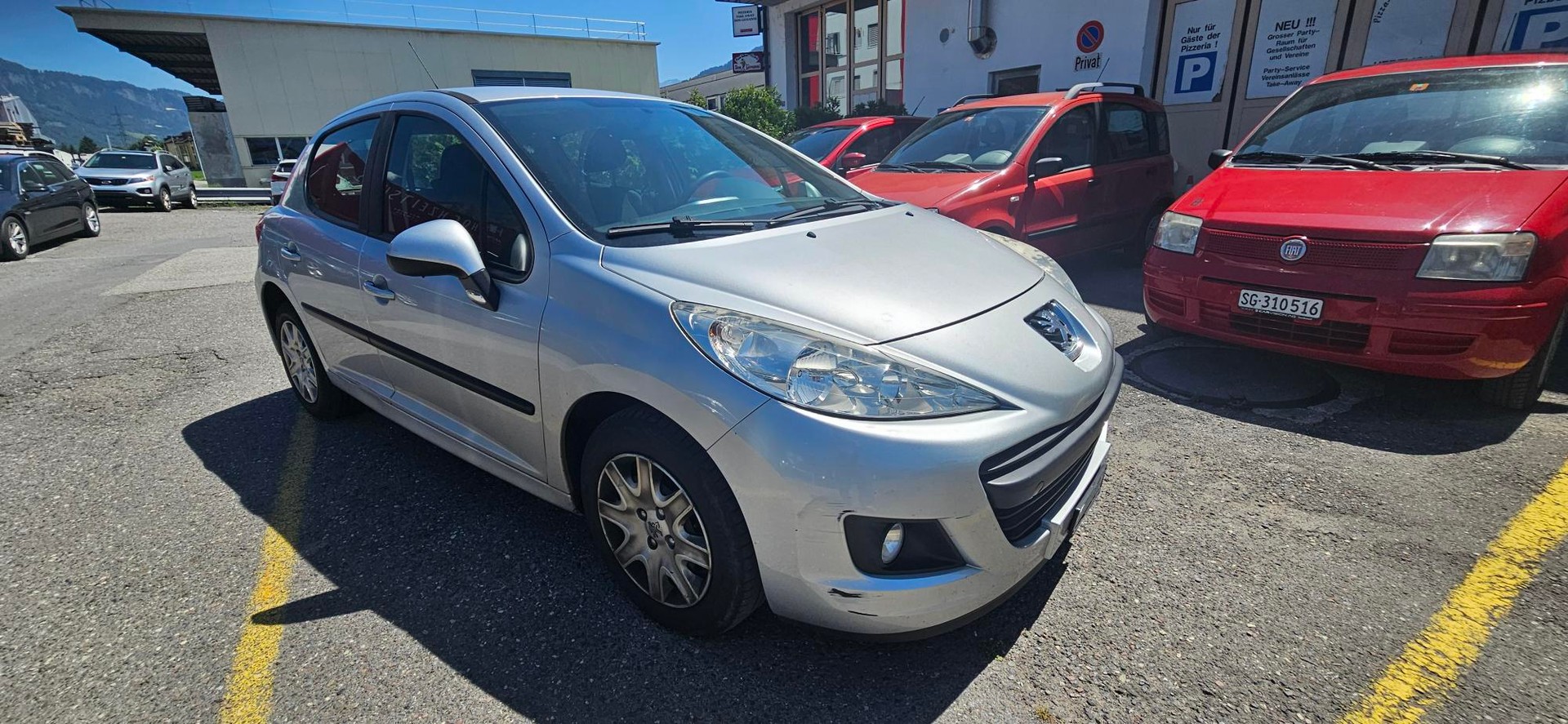 PEUGEOT 207 1.4 16V Trendy-image-12