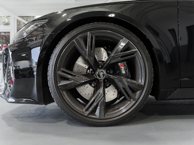 AUDI RS6 Avant 4.0 TFSI V8 quattro CH🇨🇭-image-4