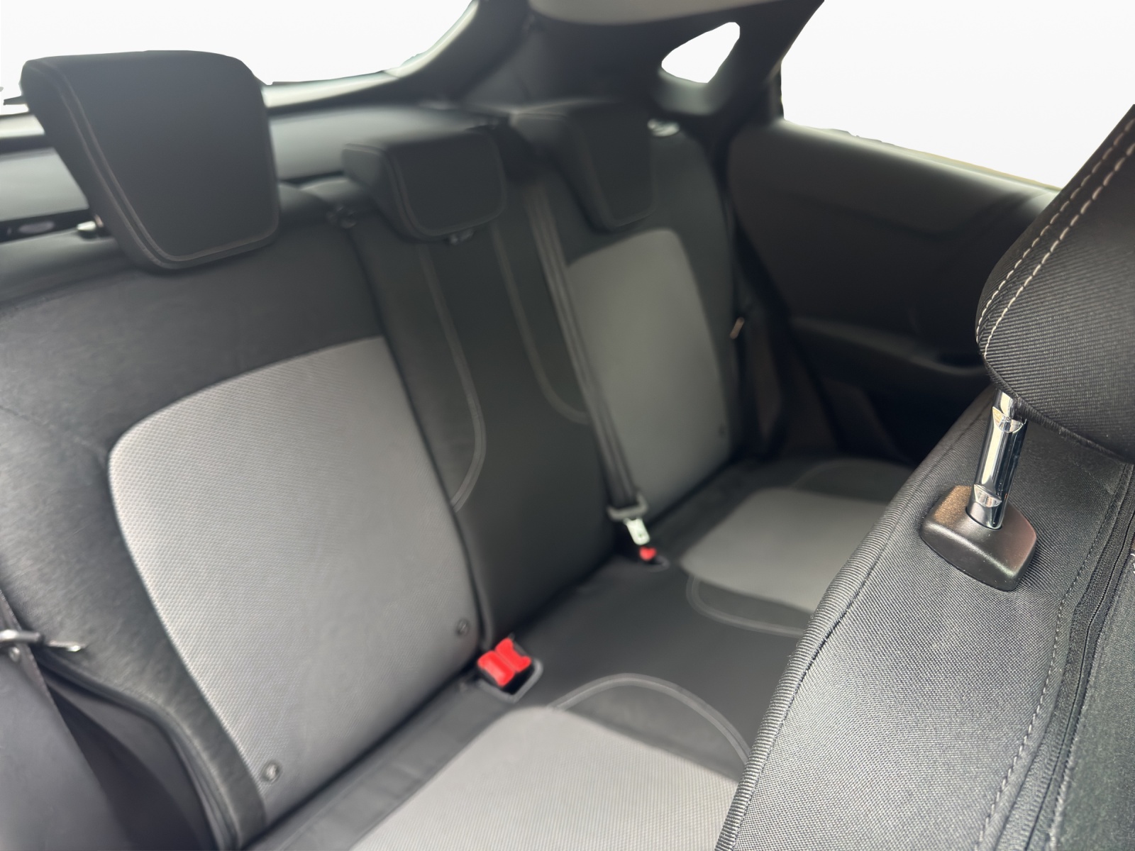 FORD Puma 1.0 MHEV Titanium X-image-18