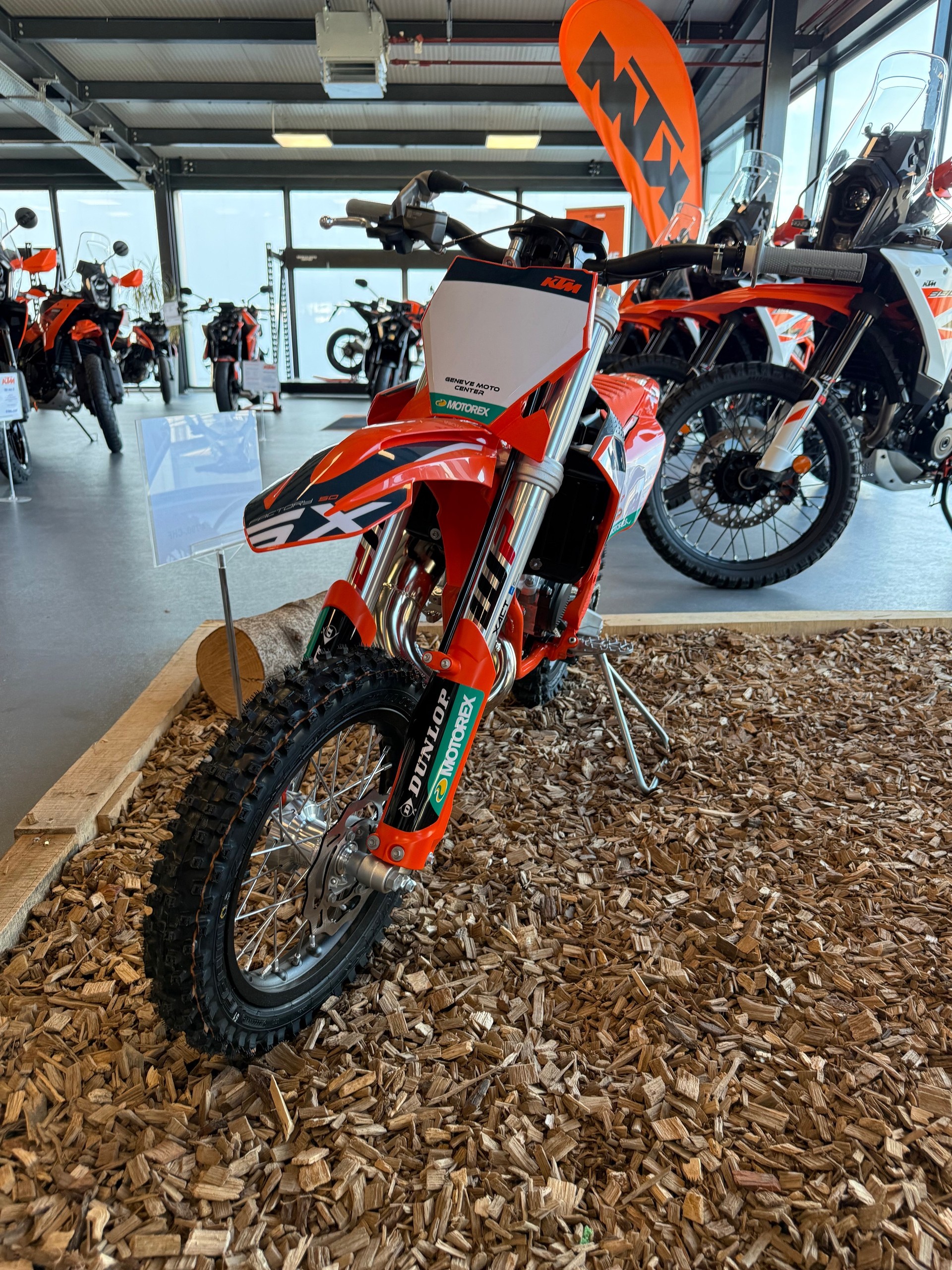 KTM KTM 50 SX FACTORY EDITION 2026-showroom-element-3