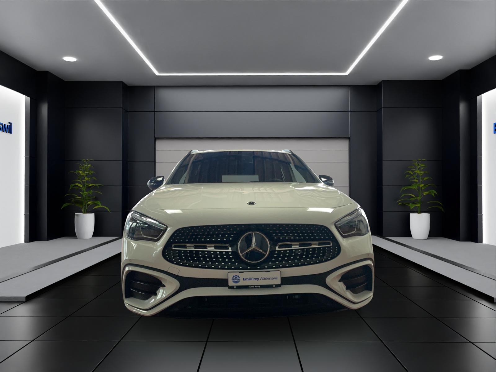 MERCEDES-BENZ GLA 200 Night Star AMG Line-image-1