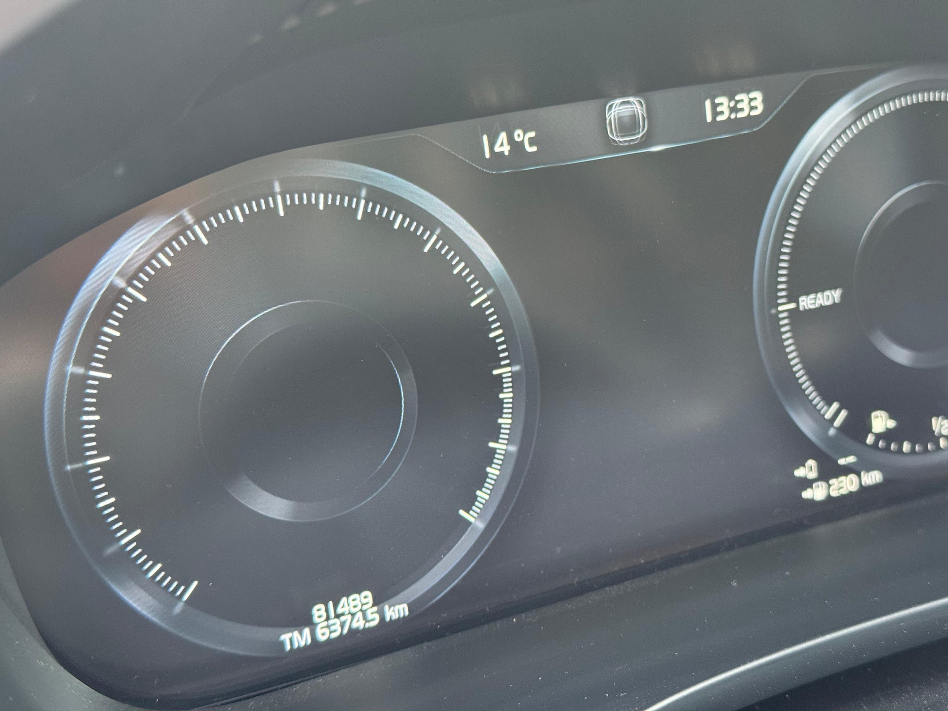 VOLVO XC60 T8 eAWD R-Design Geartronic-image-5