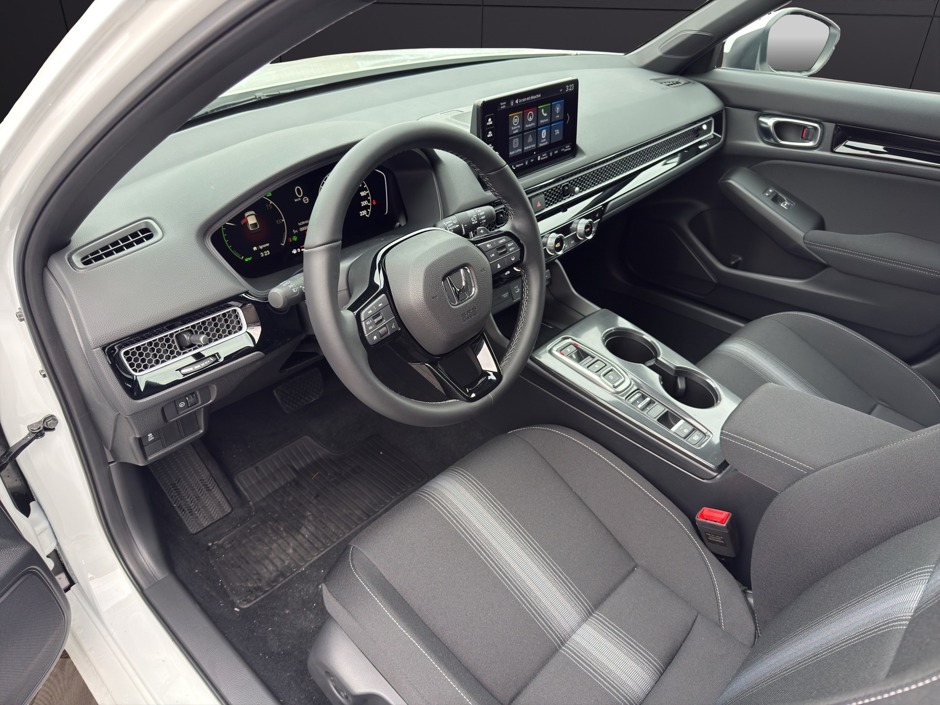 HONDA Civic 2.0 i-MMD HEV Elegance-image-13