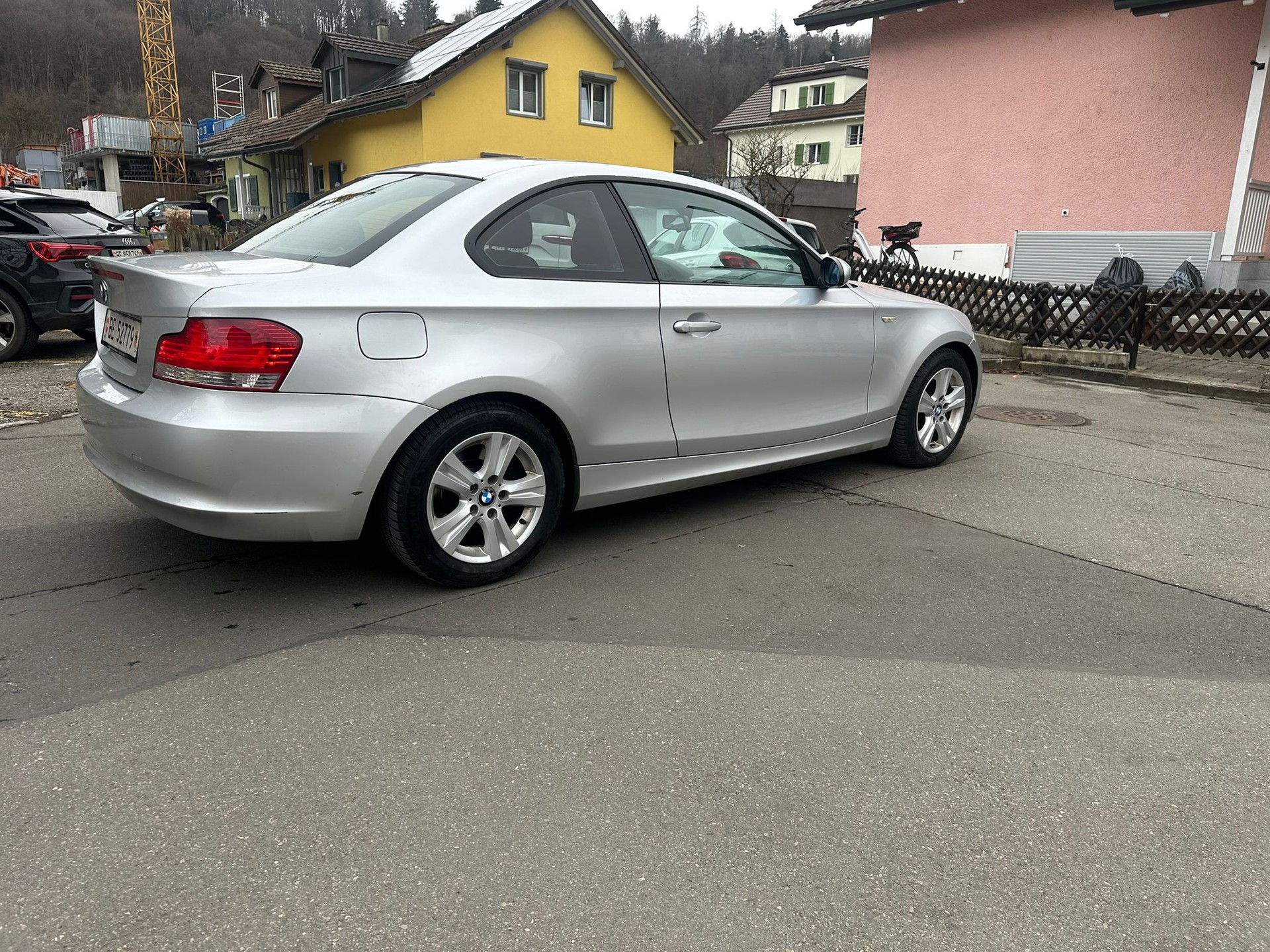 BMW 120d Coupé-image-5