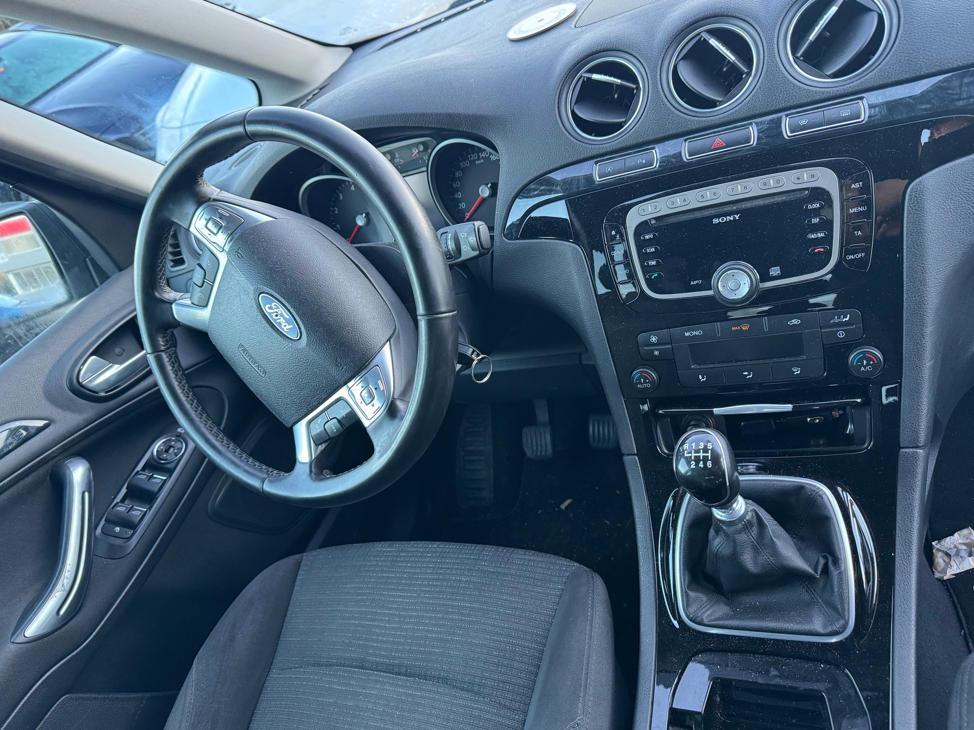 FORD Galaxy 1.6 SCTi Carving-image-5