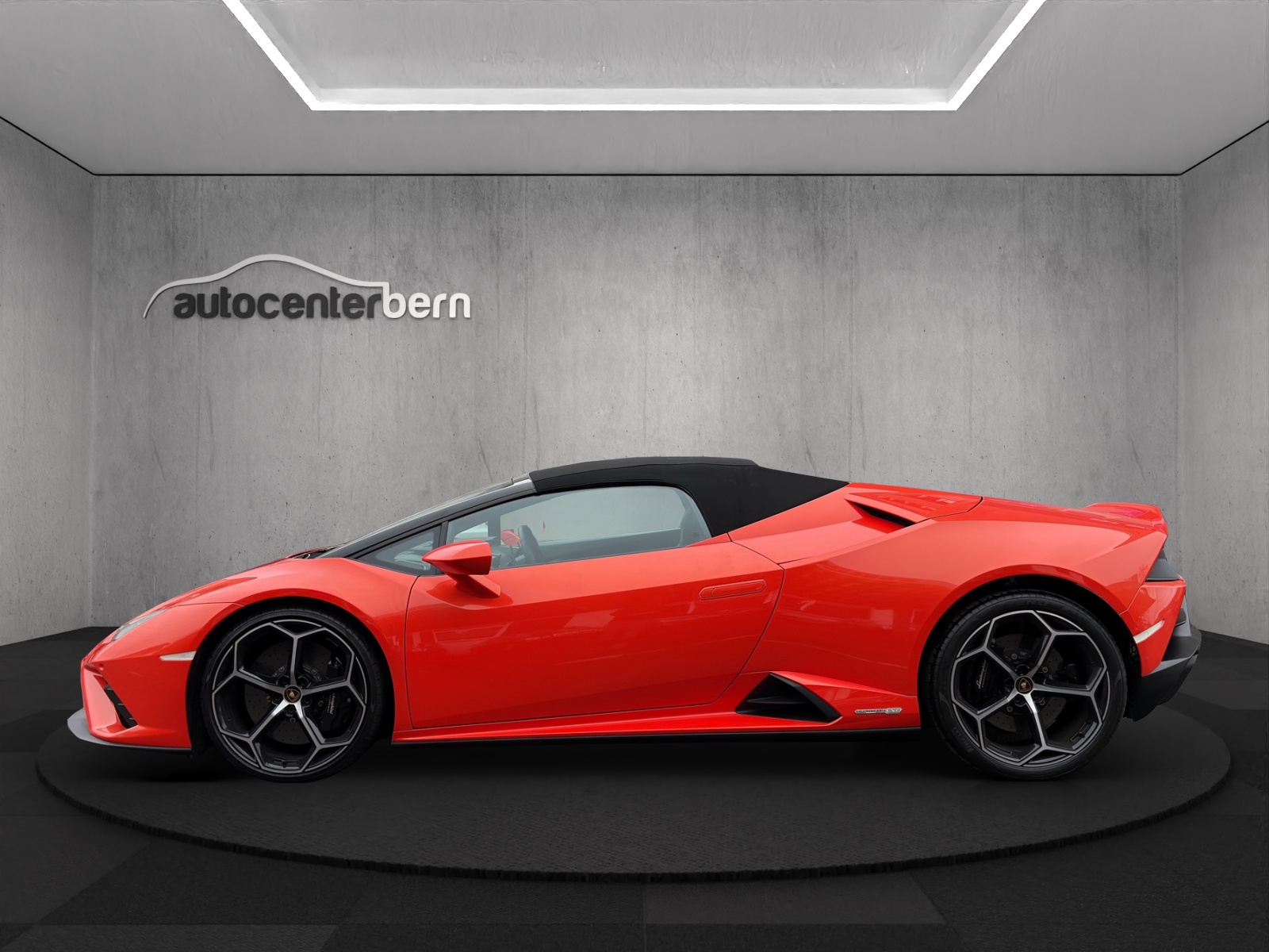 LAMBORGHINI Huracan LP610-4 Spyder DCT-image-3