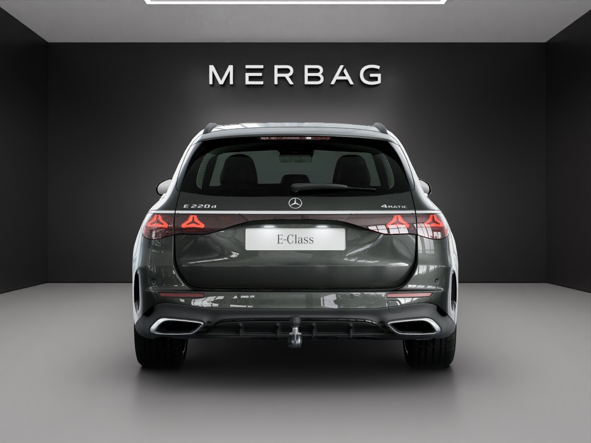 MERCEDES-BENZ E 220 d T 4Matic 9G-Tronic-image-4
