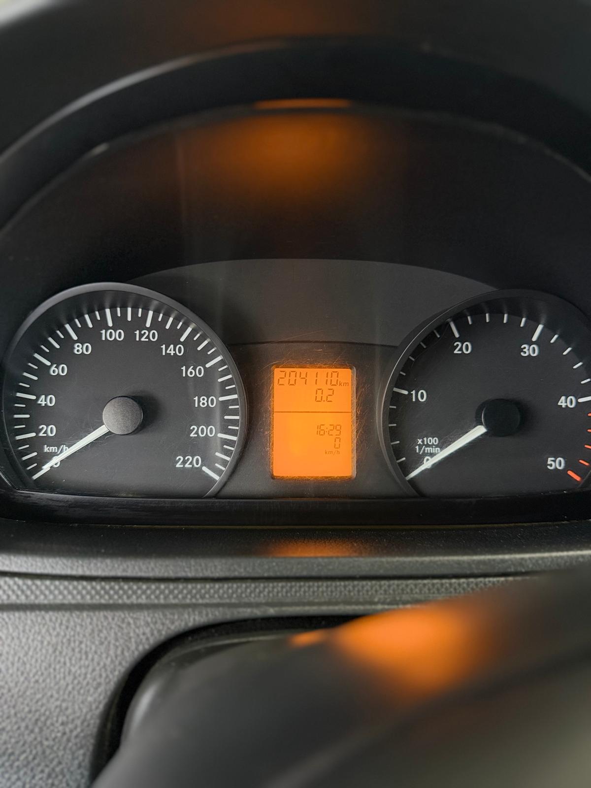 MERCEDES-BENZ VITO-image-6