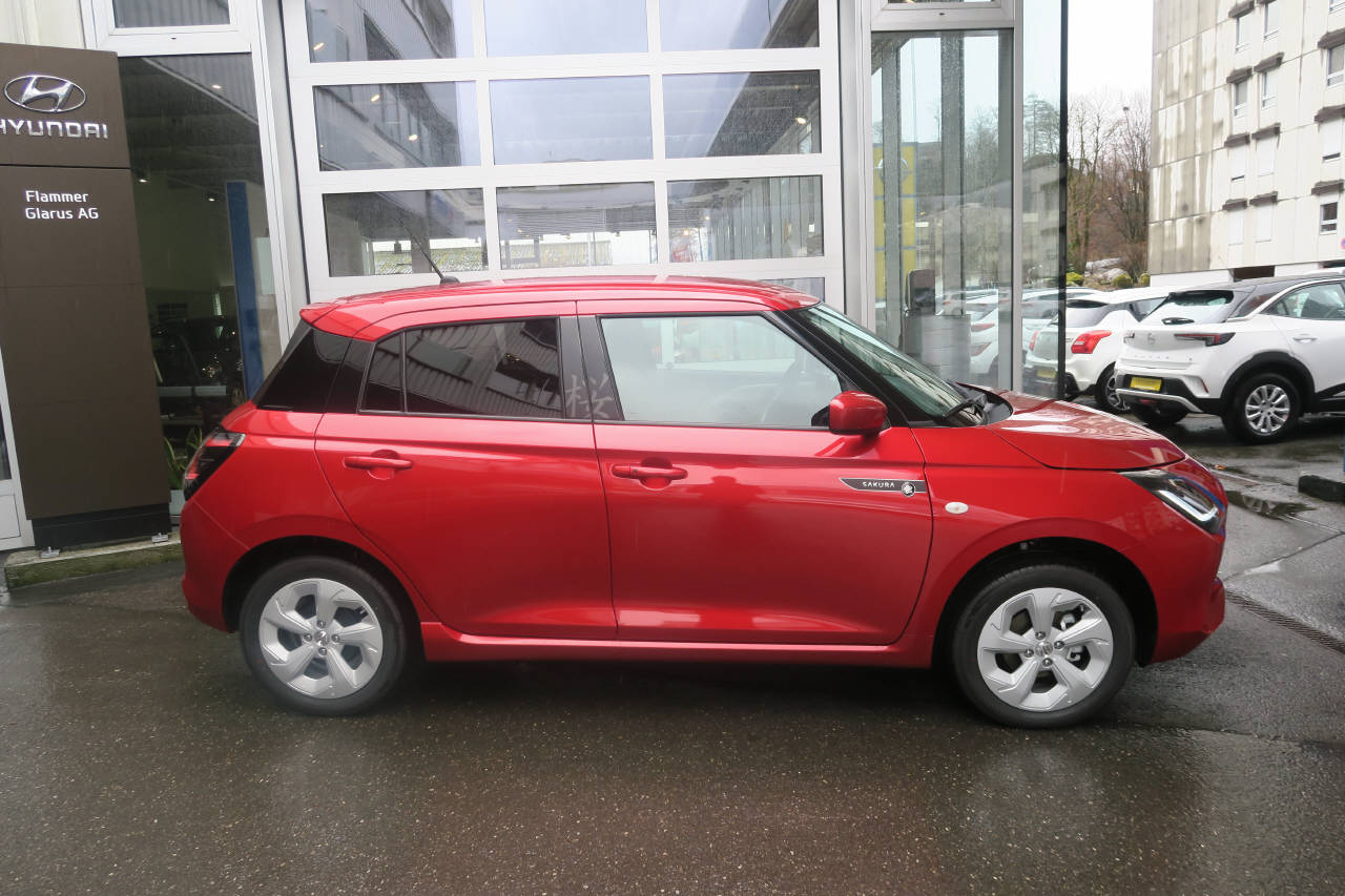 SUZUKI Swift 1.2 Sakura Hybrid 4x4-image-1
