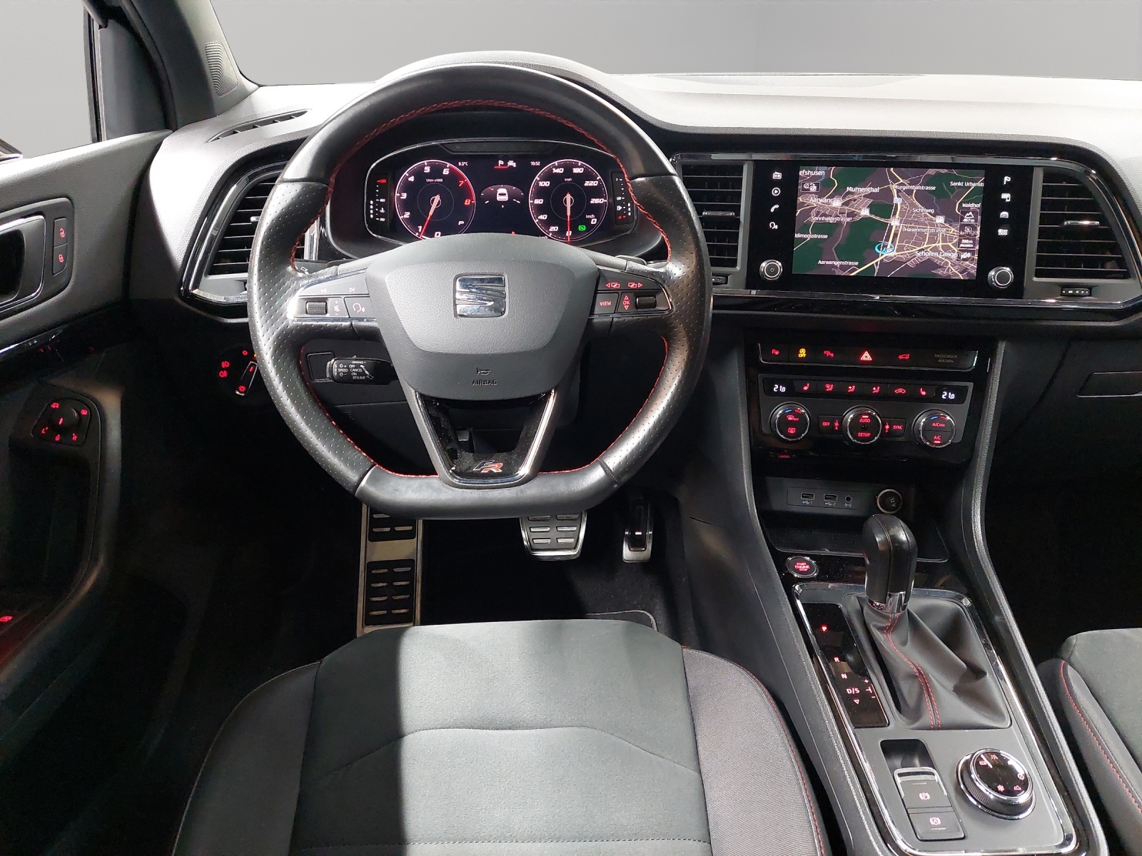 SEAT Ateca 2.0 TSI SWISS FR 4Drive DSG-image-6