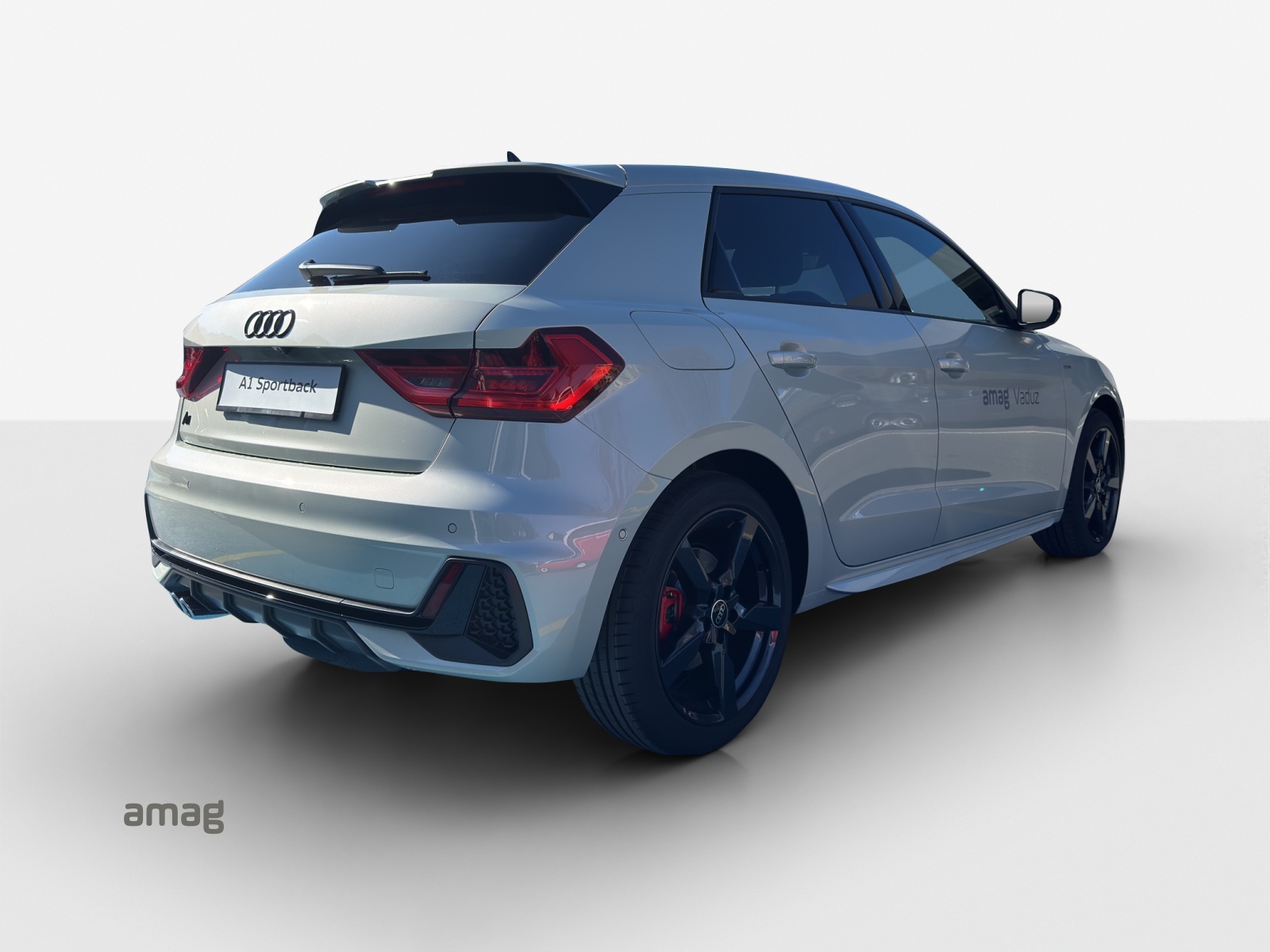 AUDI A1 Sportback 40 TFSI S Line S-tronic-image-4