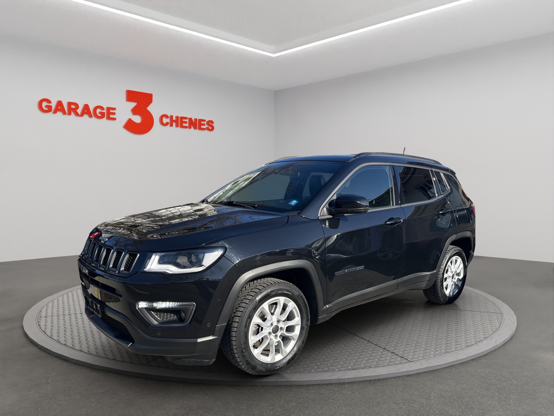 JEEP Compass 1.3 T PHEV S AWD-image-4