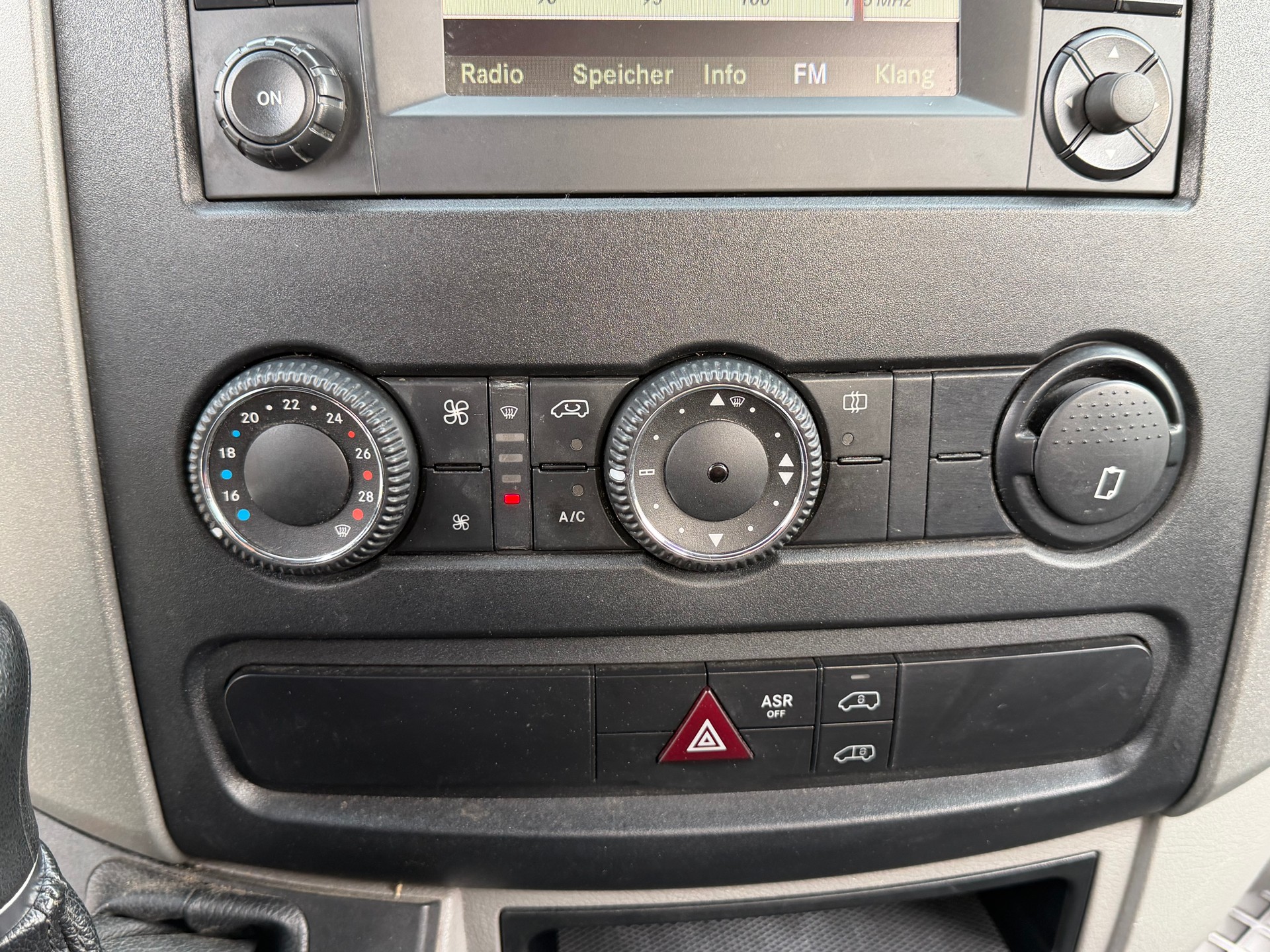 MERCEDES-BENZ Sprinter 316 CDI Standard 7G-Tronic Hochdach, verglast-image-15