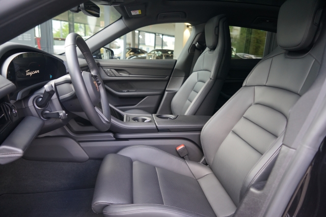PORSCHE Taycan 4 Cross Turismo 4-image-9