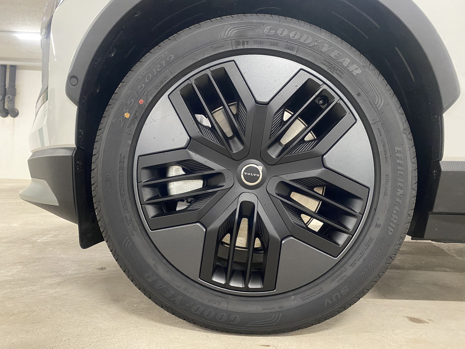 VOLVO EX 30 CC E60 Twin Performance AWD-image-14