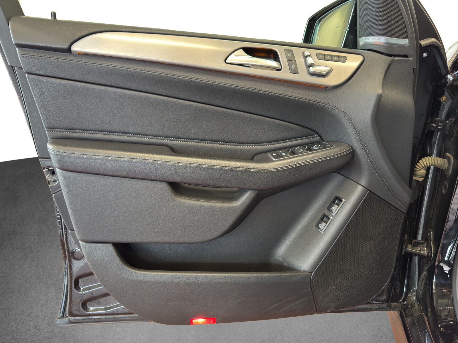 MERCEDES-BENZ GLE 350 d Executive 4M-image-12