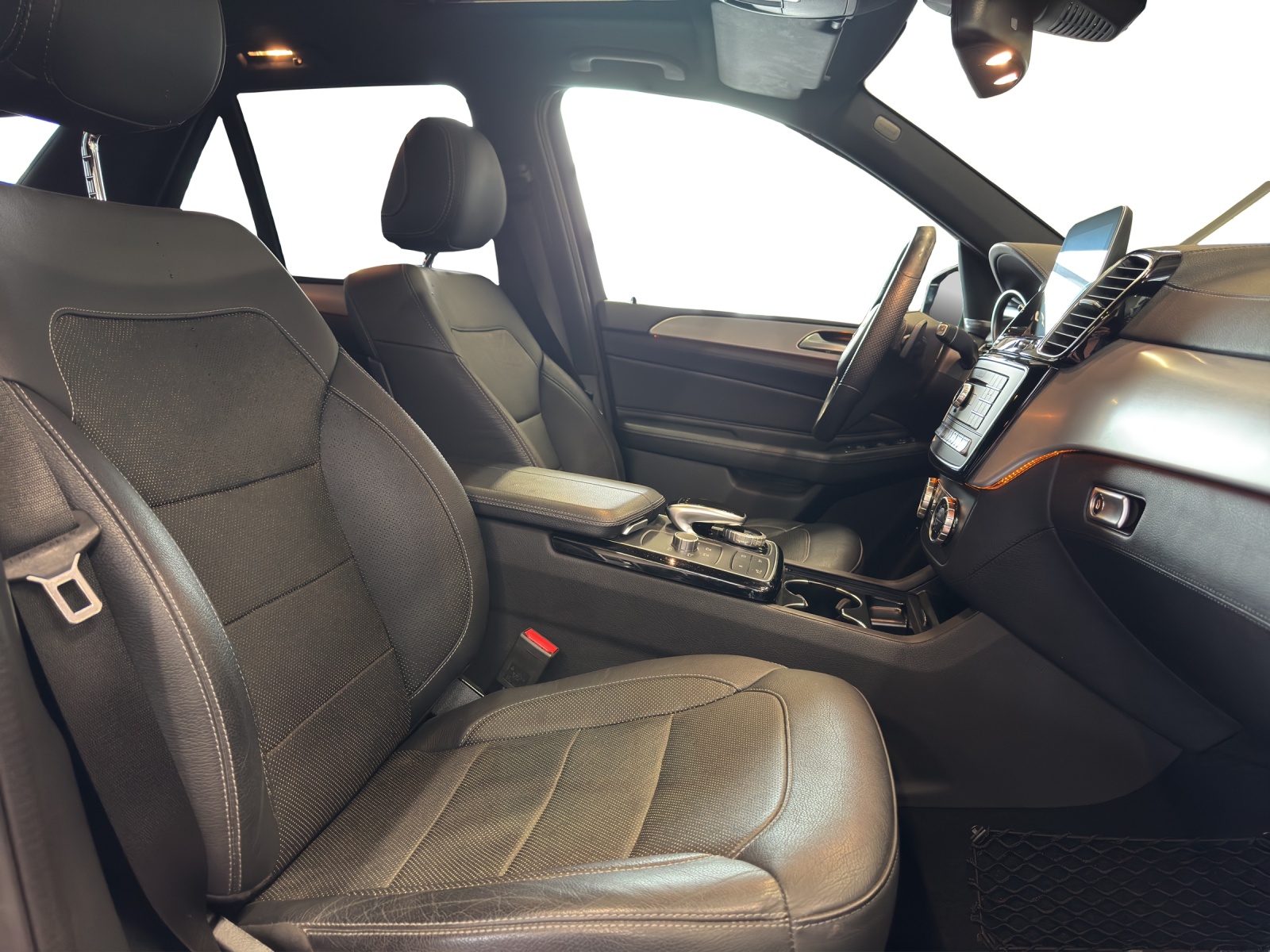 MERCEDES-BENZ GLE 350 d Executive 4M-image-16