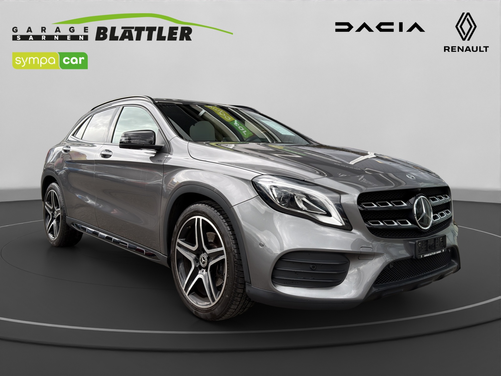 MERCEDES-BENZ GLA 220 AMG Line 4m-image-0