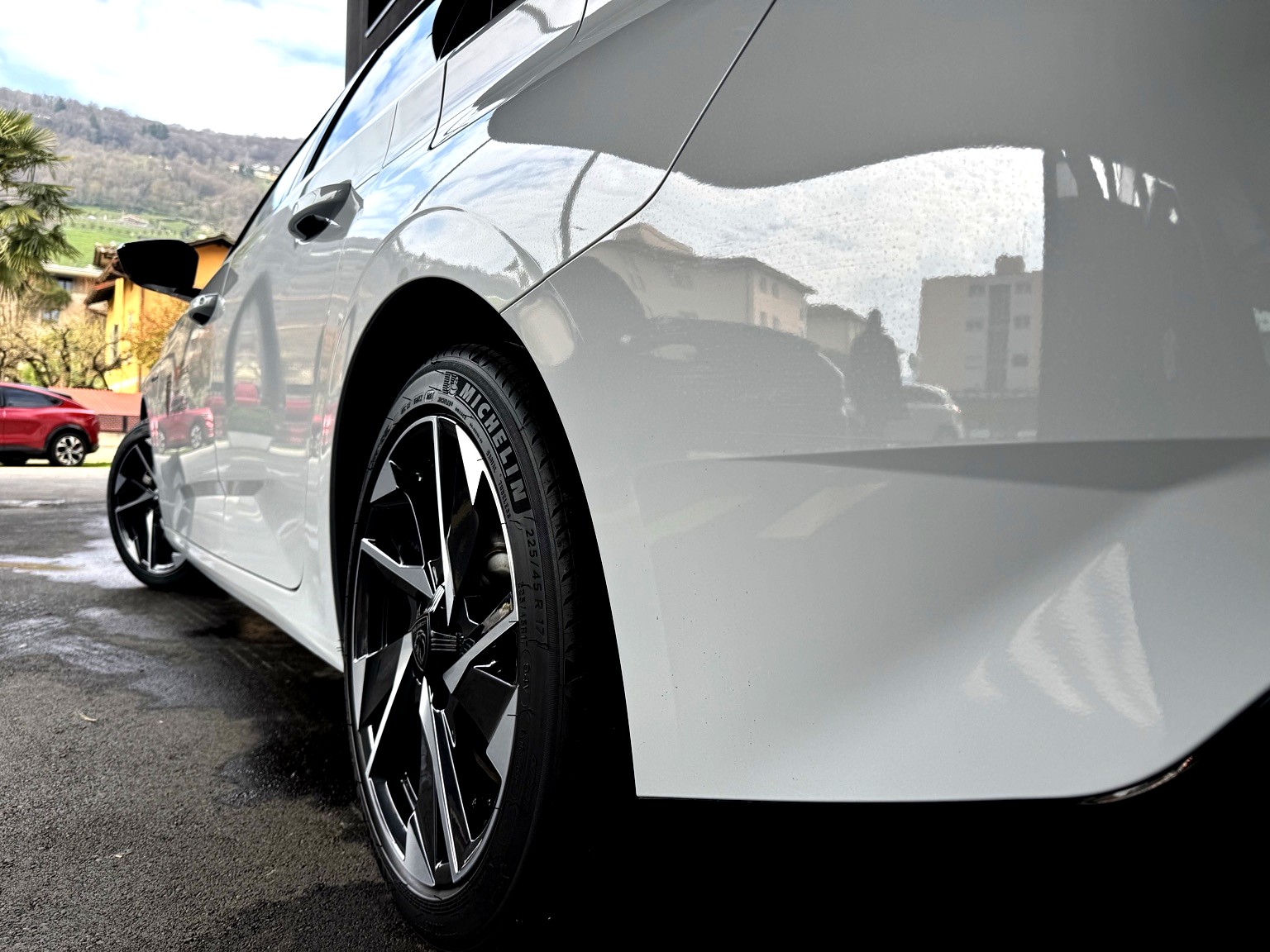 PEUGEOT 308 SW 1.6 PHEV 180 Allure-image-6