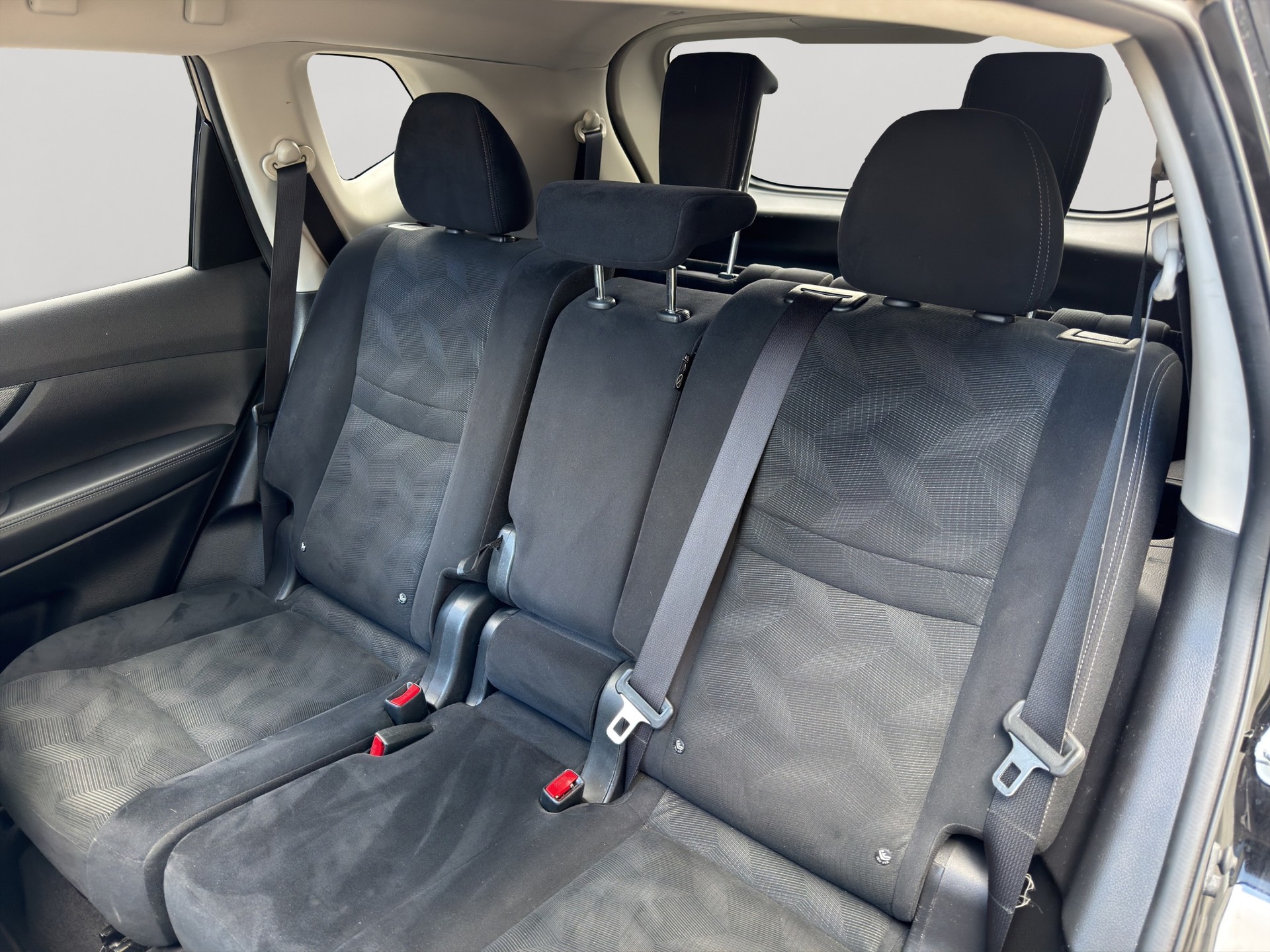 NISSAN X-Trail 2.0 dCi N-Connecta Xtronic CVT ALL-MOD.4x4-image-3