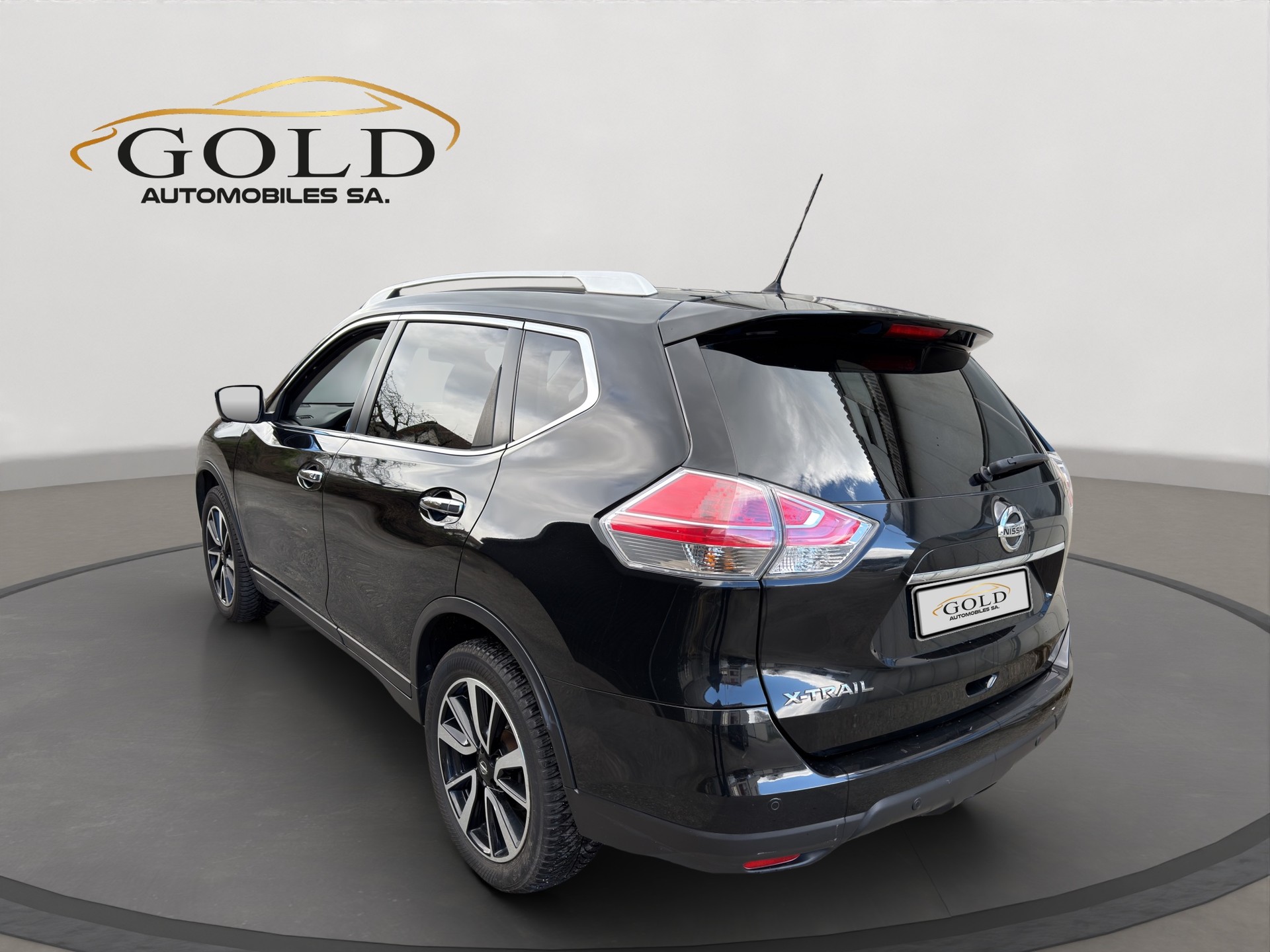NISSAN X-Trail 2.0 dCi N-Connecta Xtronic CVT ALL-MOD.4x4-image-10