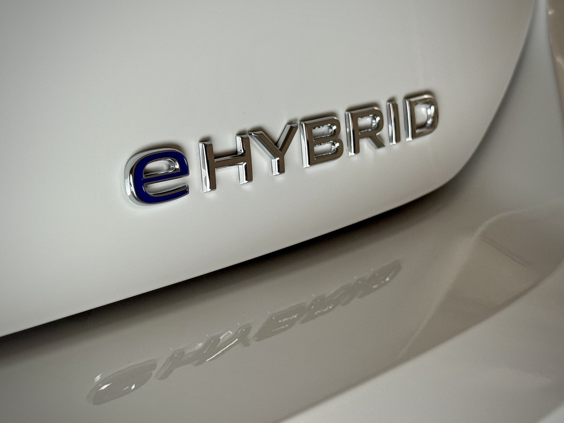 VW Golf 1.5 TSI PHEV Life-image-11