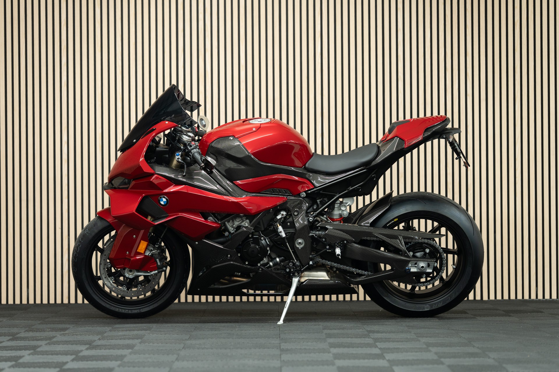 BMW S 1000 RR Individual mit Sportschalldämpfer, Blinker- und Spiegelumbau u. v. m.-showroom-element-1
