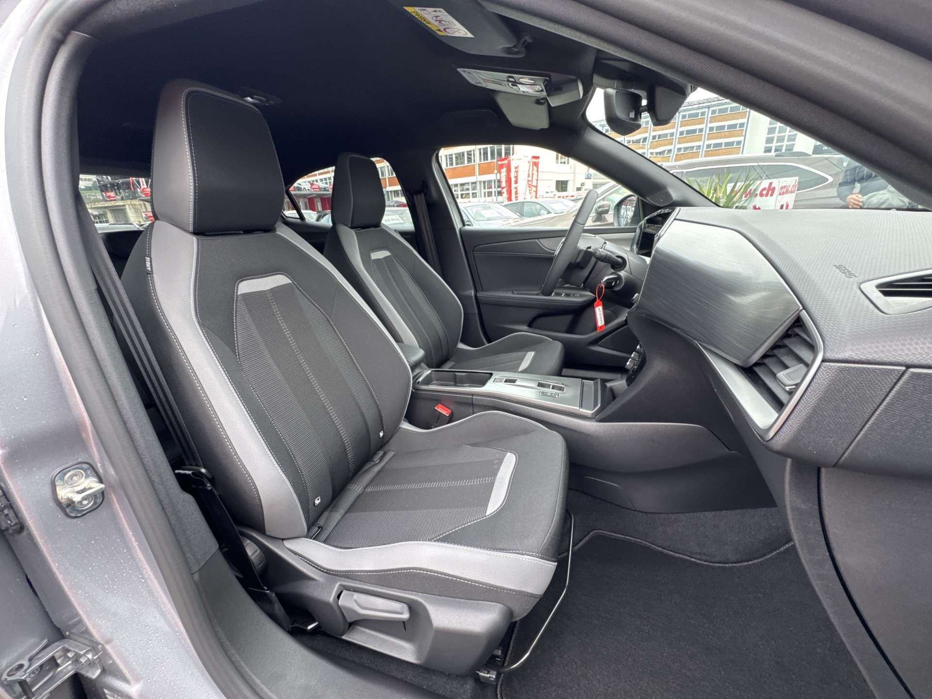 OPEL Mokka 1.2 Direct Injection Turbo GS Automat-image-12