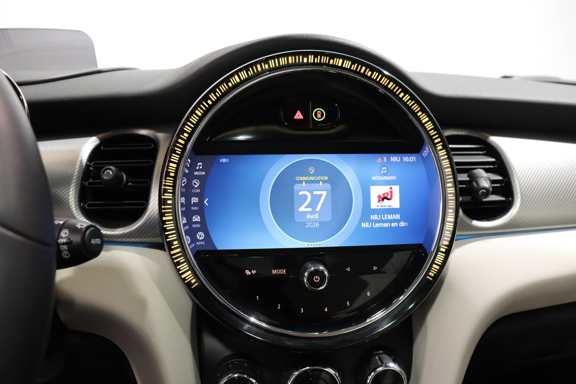 MINI F56 Cooper SE-image-12