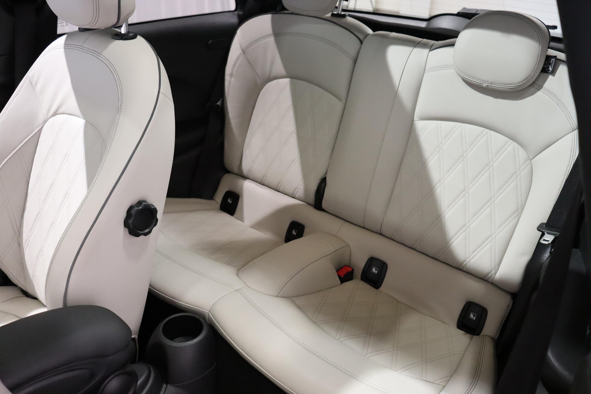 MINI F56 Cooper SE-image-8