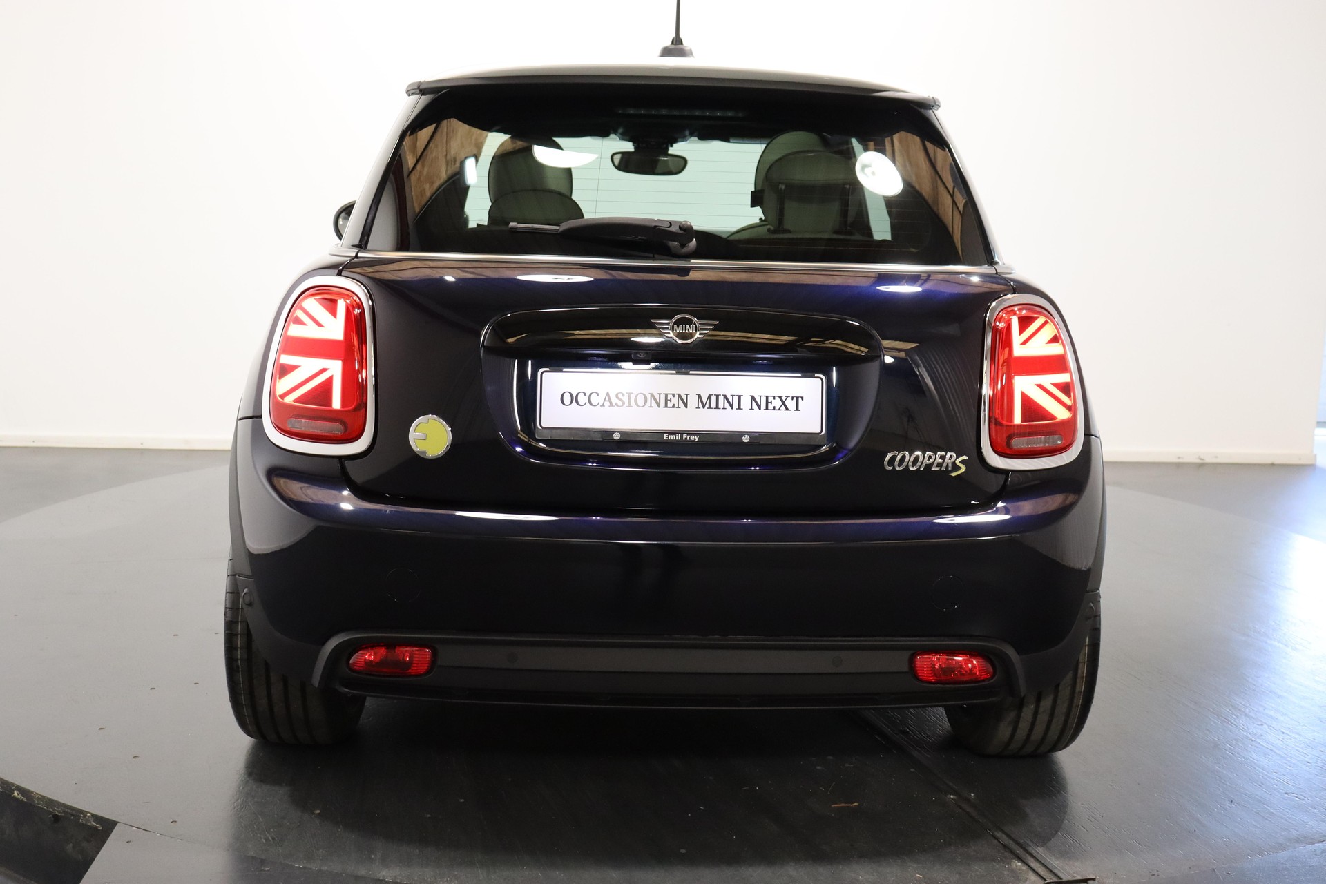 MINI F56 Cooper SE-image-3