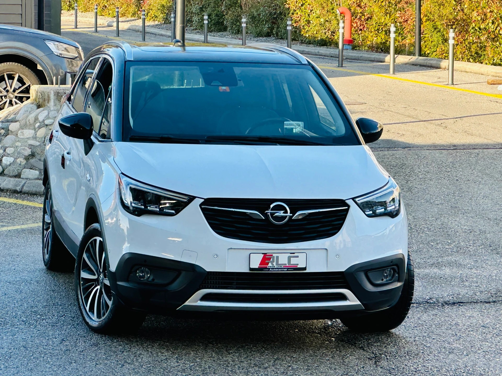 OPEL Crossland X 1.2i TP Excellence Automatik-image-0