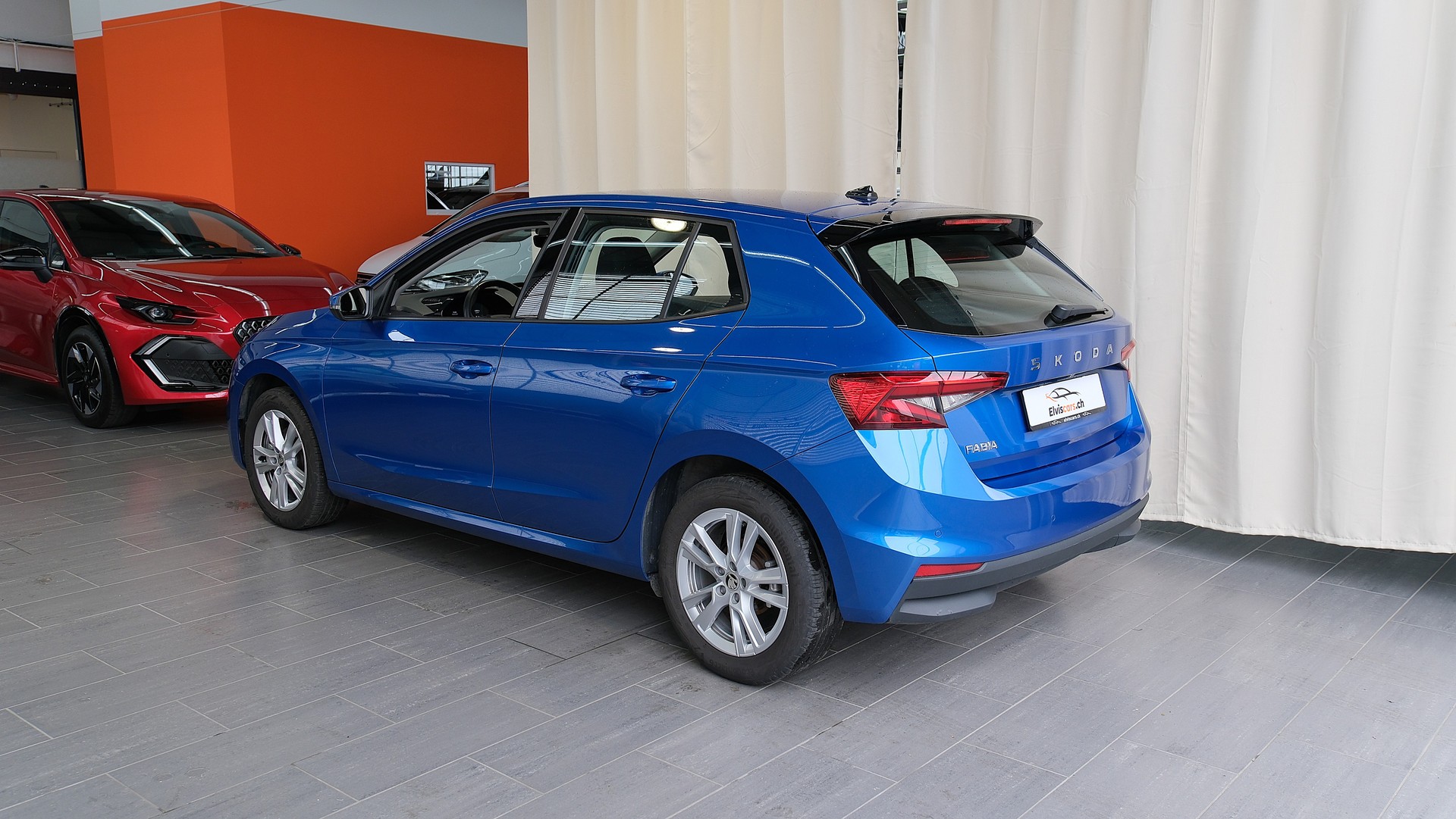 SKODA Fabia 1.0 TSI Selection DSG-image-9