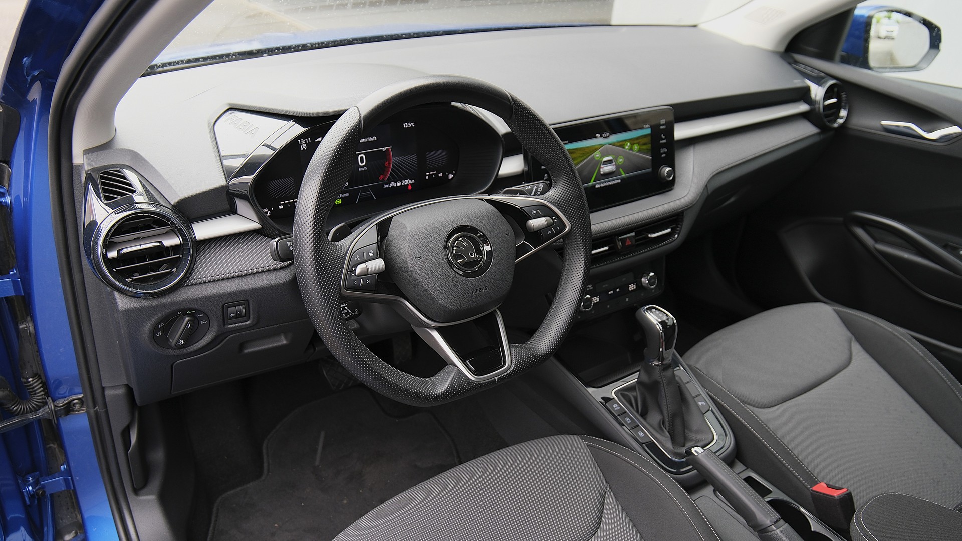 SKODA Fabia 1.0 TSI Selection DSG-image-14